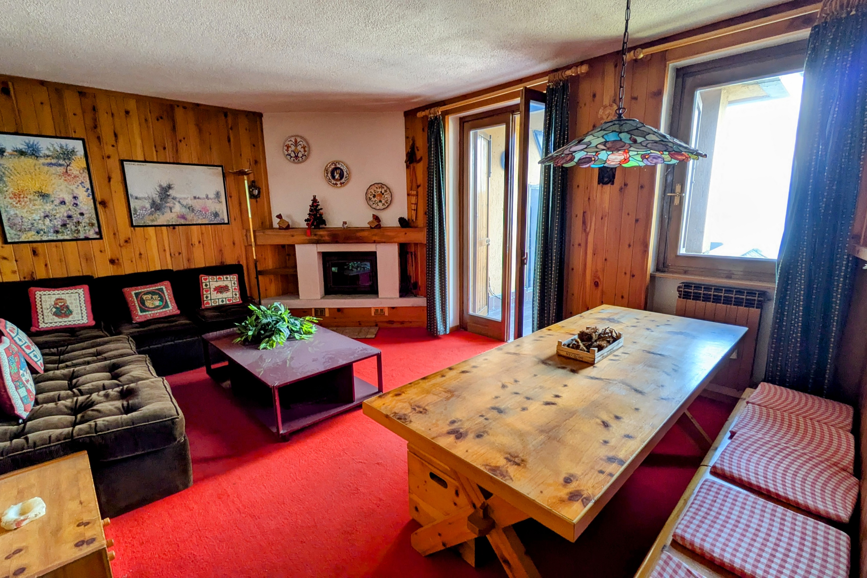 Bilocale con terrazzo panoramico a valle