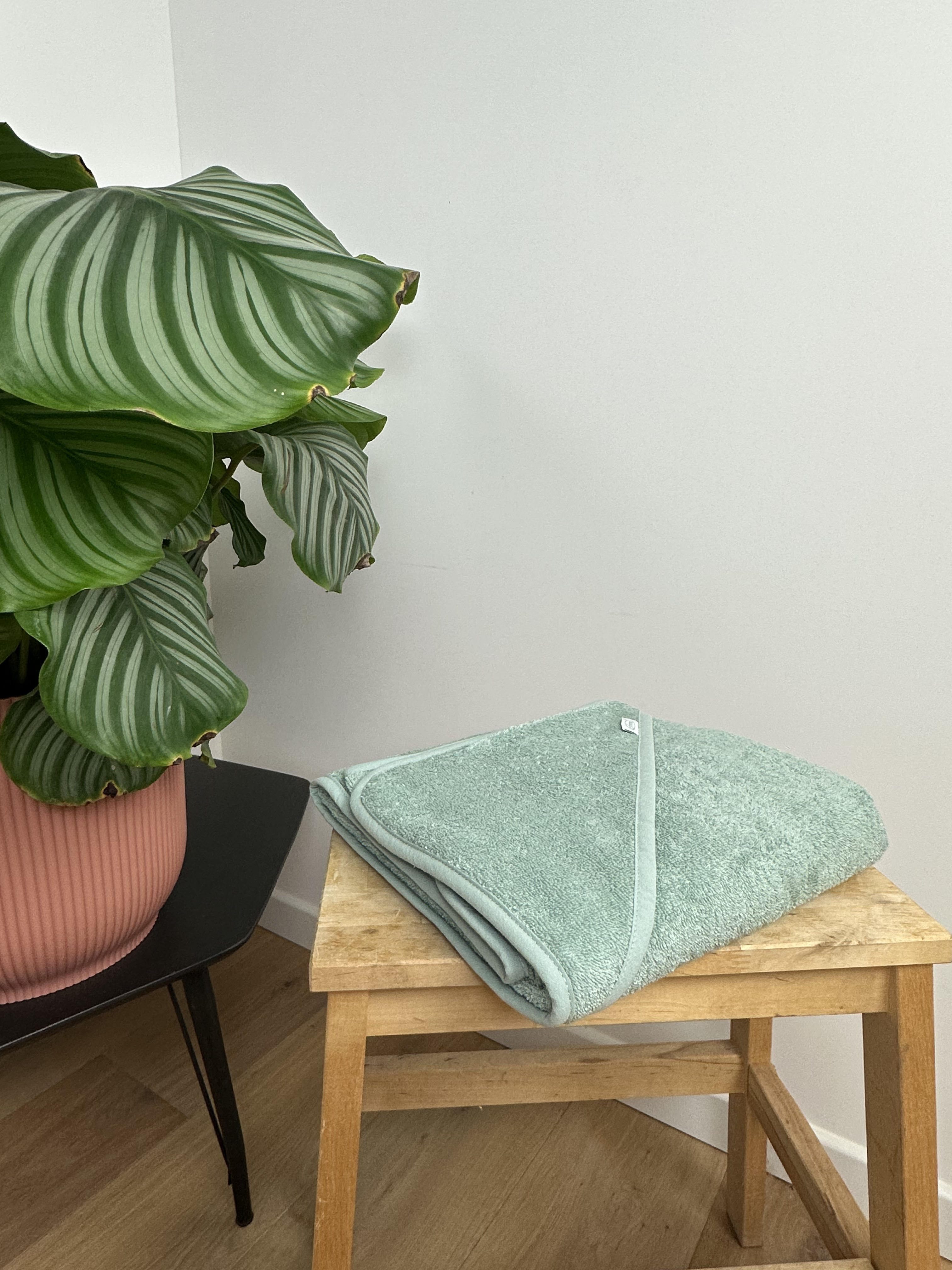 Gepersonaliseerde badcape - Saliegroen (100x100 cm)