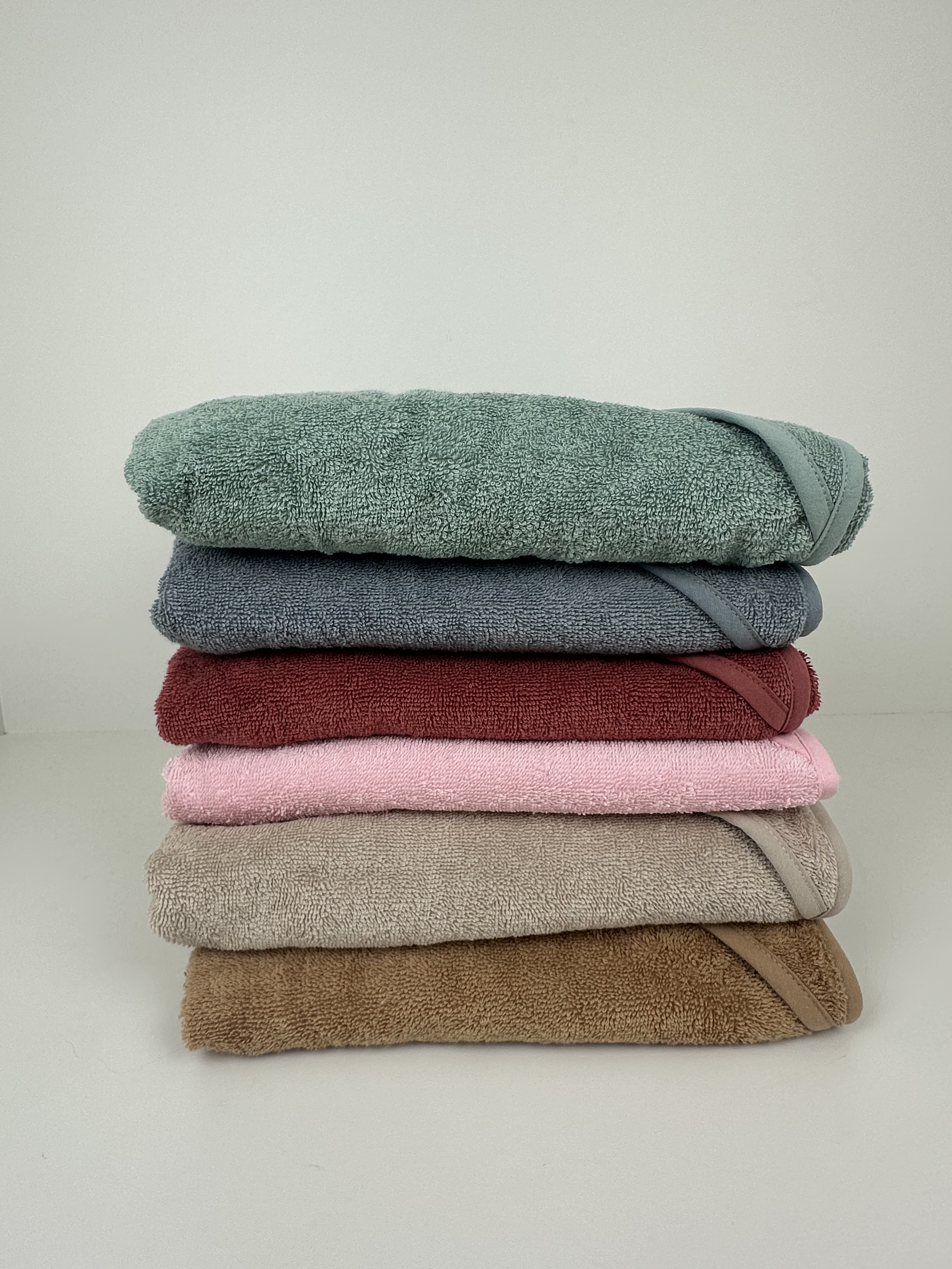 Gepersonaliseerde badcape - Roze (100x100 cm)