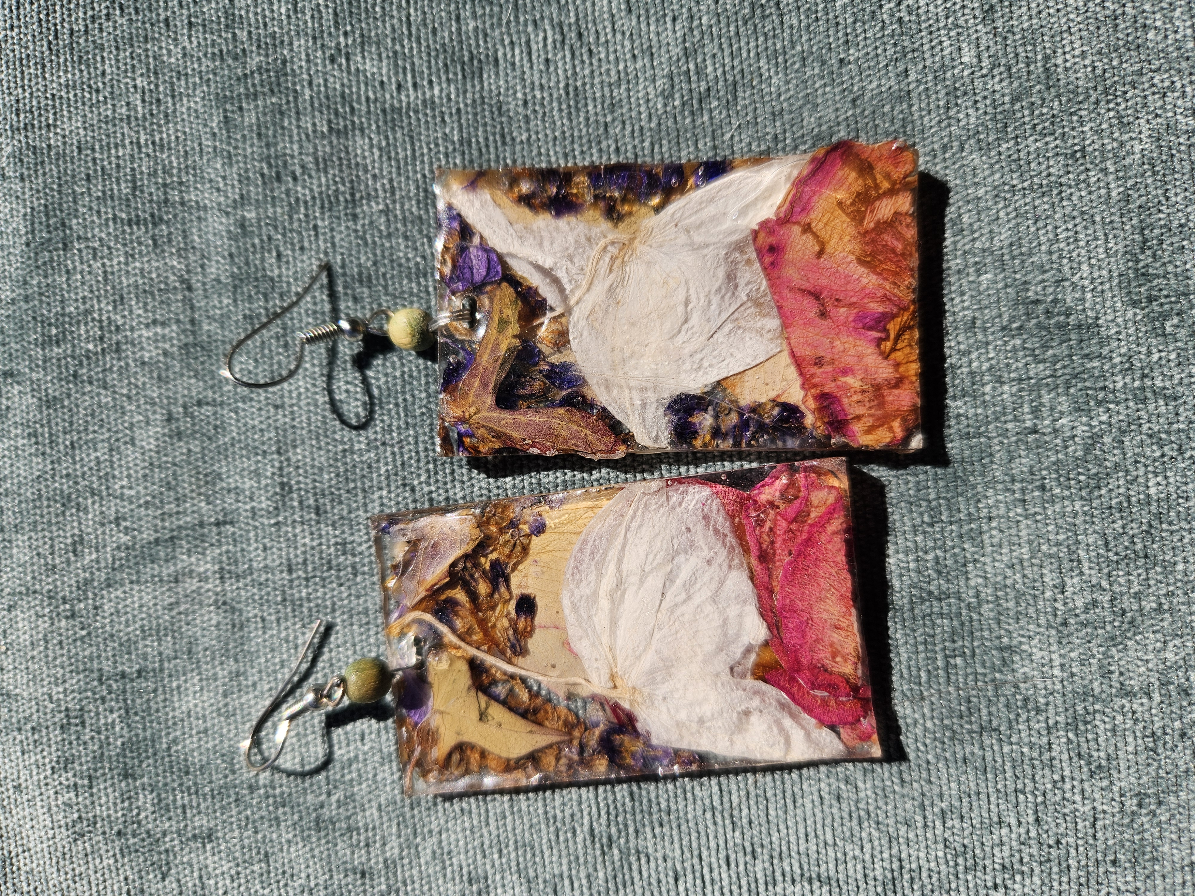 Orchid Bombshell Pressed Flower Earrings