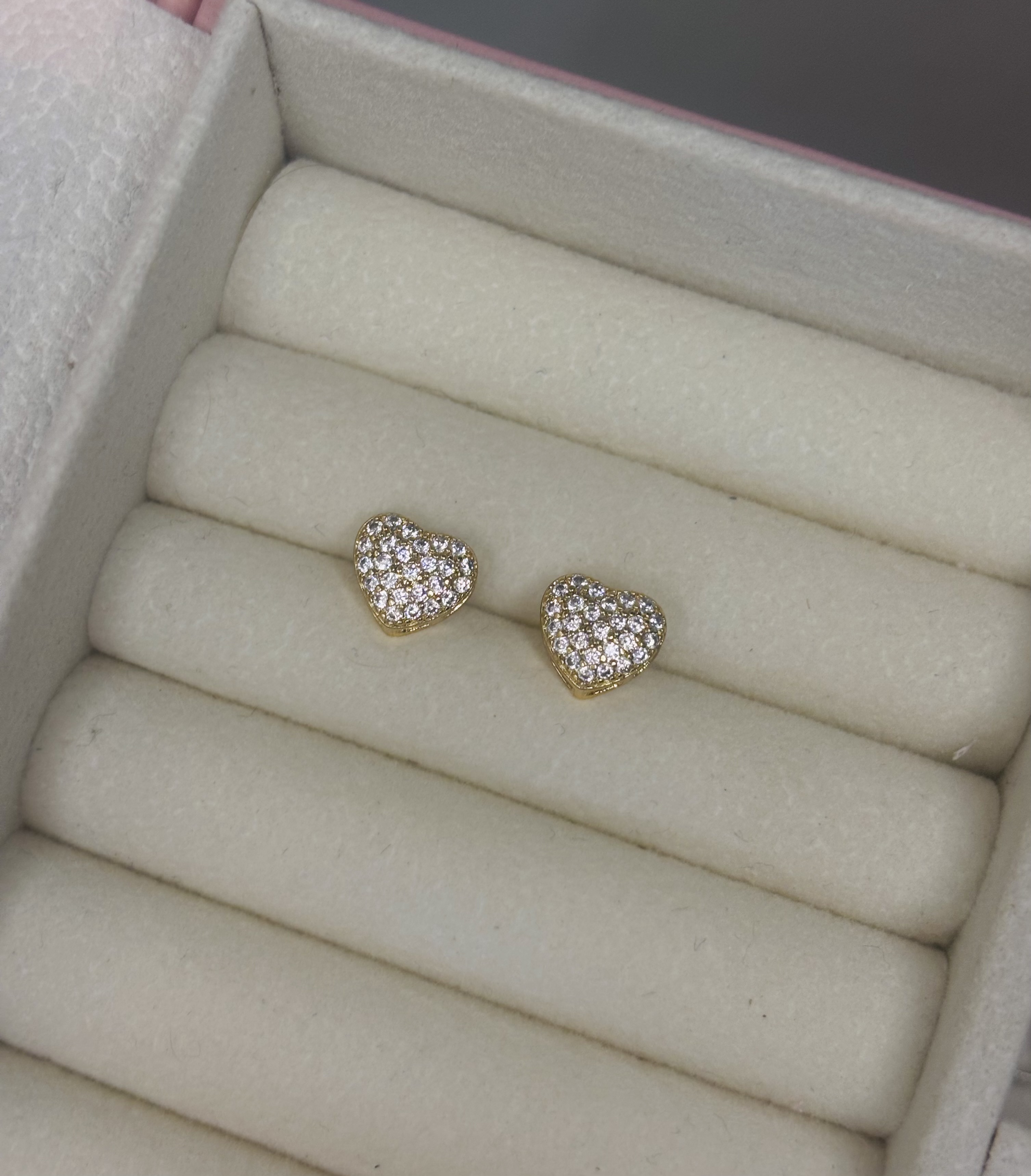 Brinco Coração Cravejado