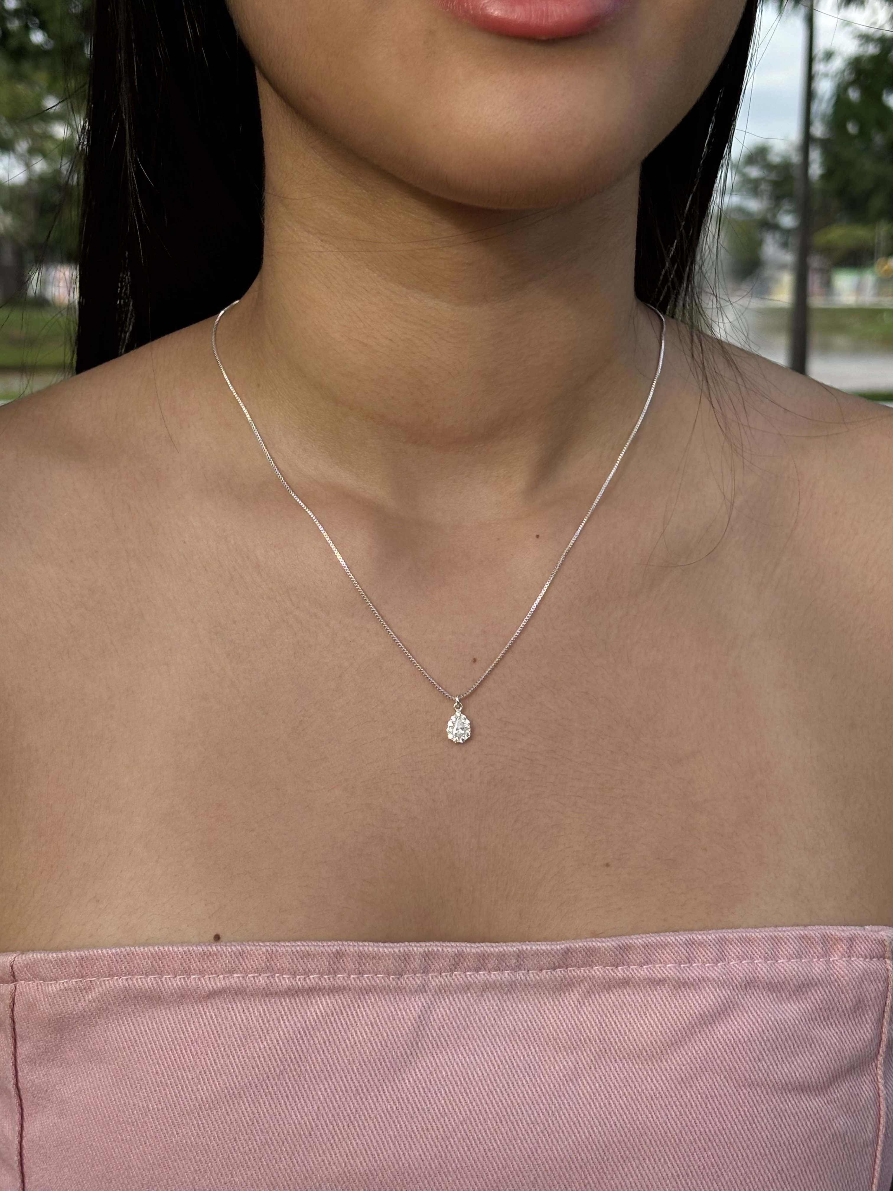 Colar Gota Cravejado