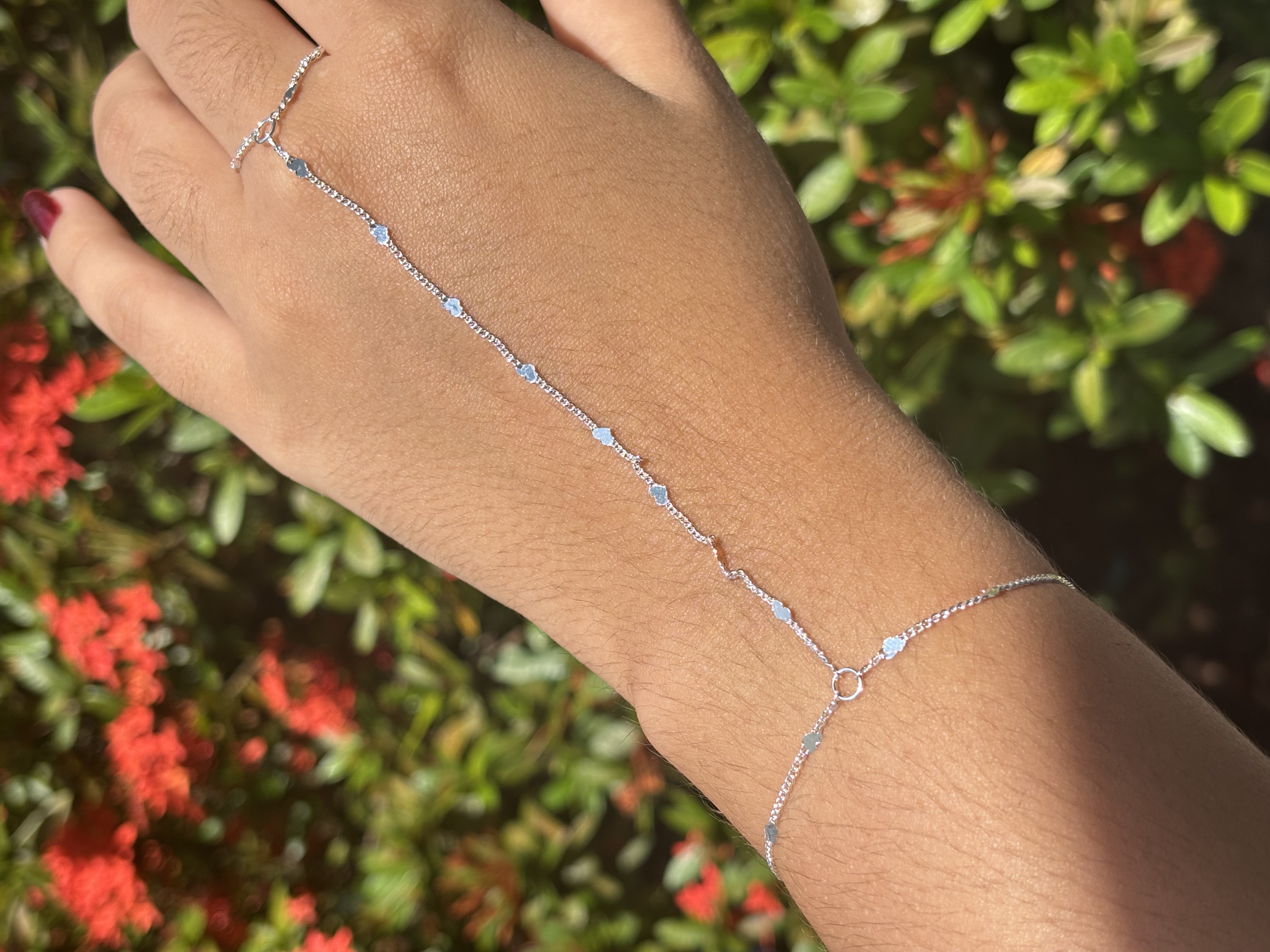 Hand Chain Mini corações 