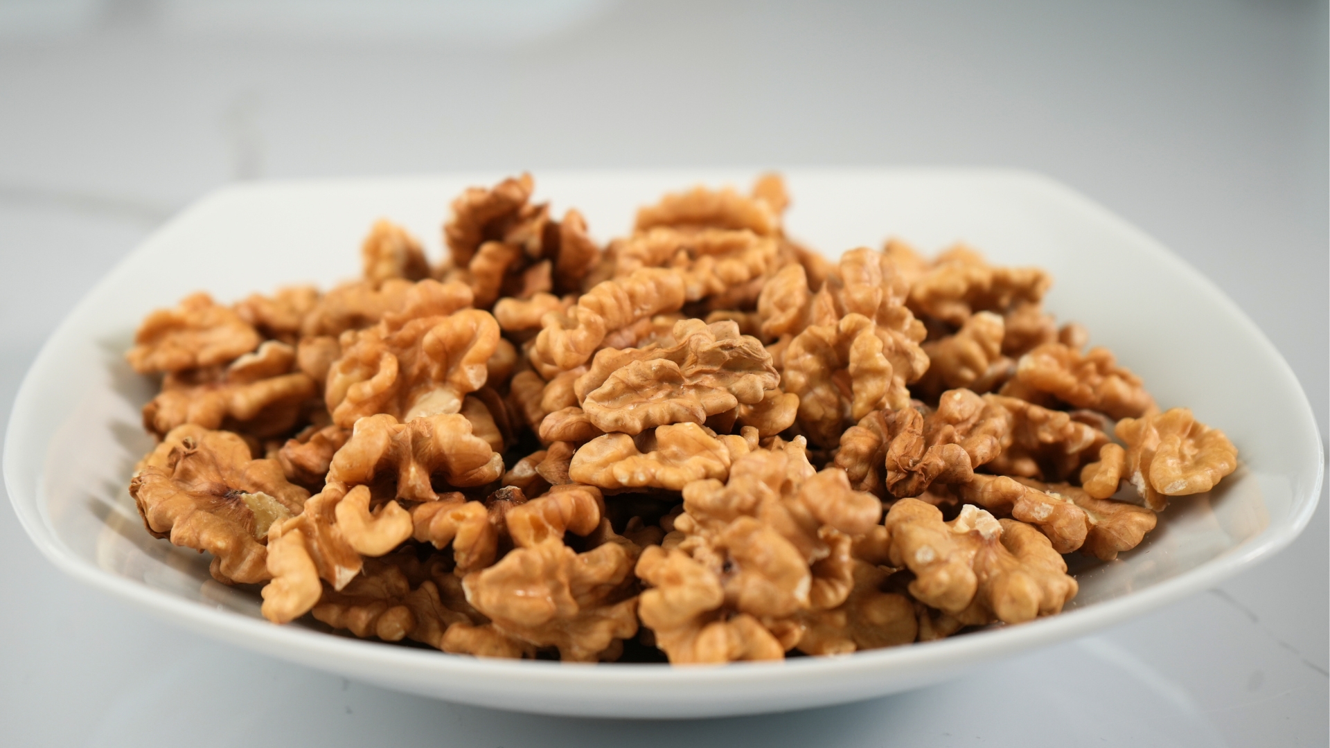 Nueces Enteras Blancas