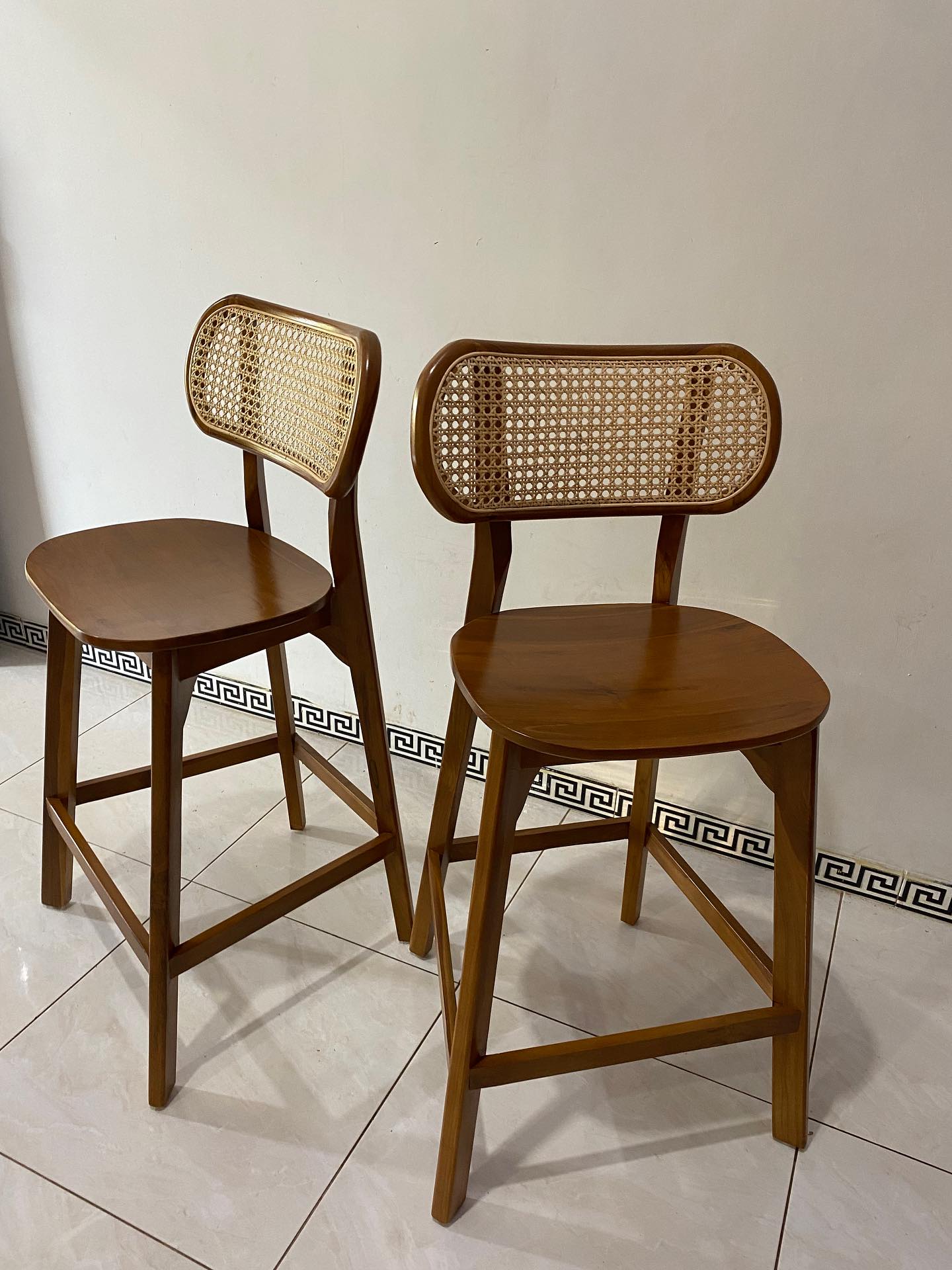 Kursi Bar Rotan Minimalis