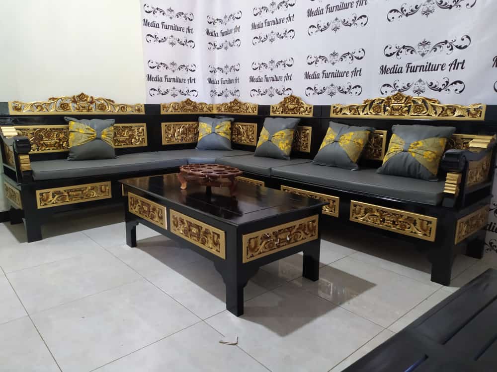 Kursi sudut bagong rahwana 