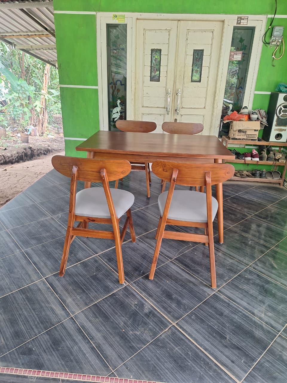 Meja makan ropam set