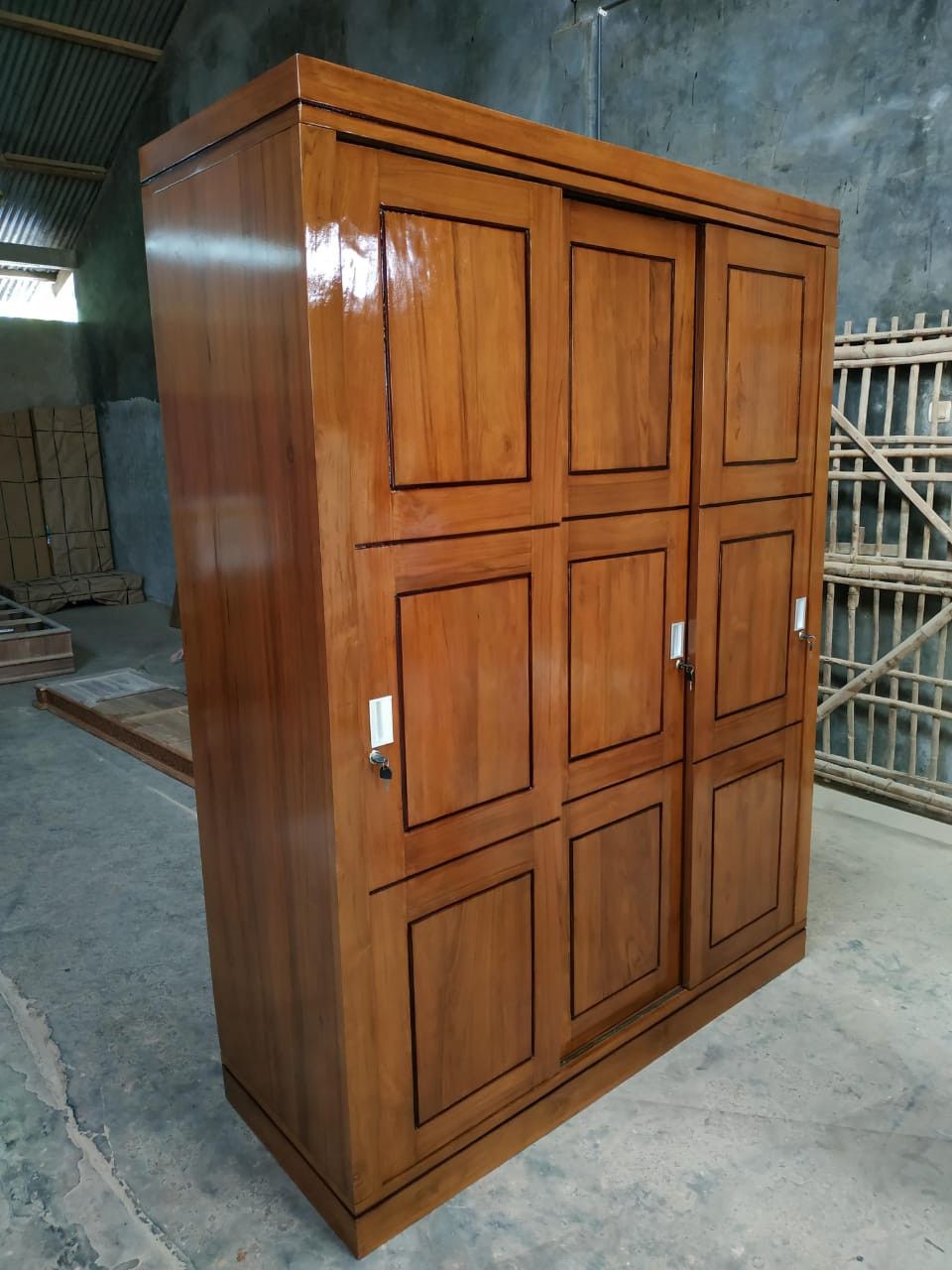 Lemari Kayu Minimalis Sliding