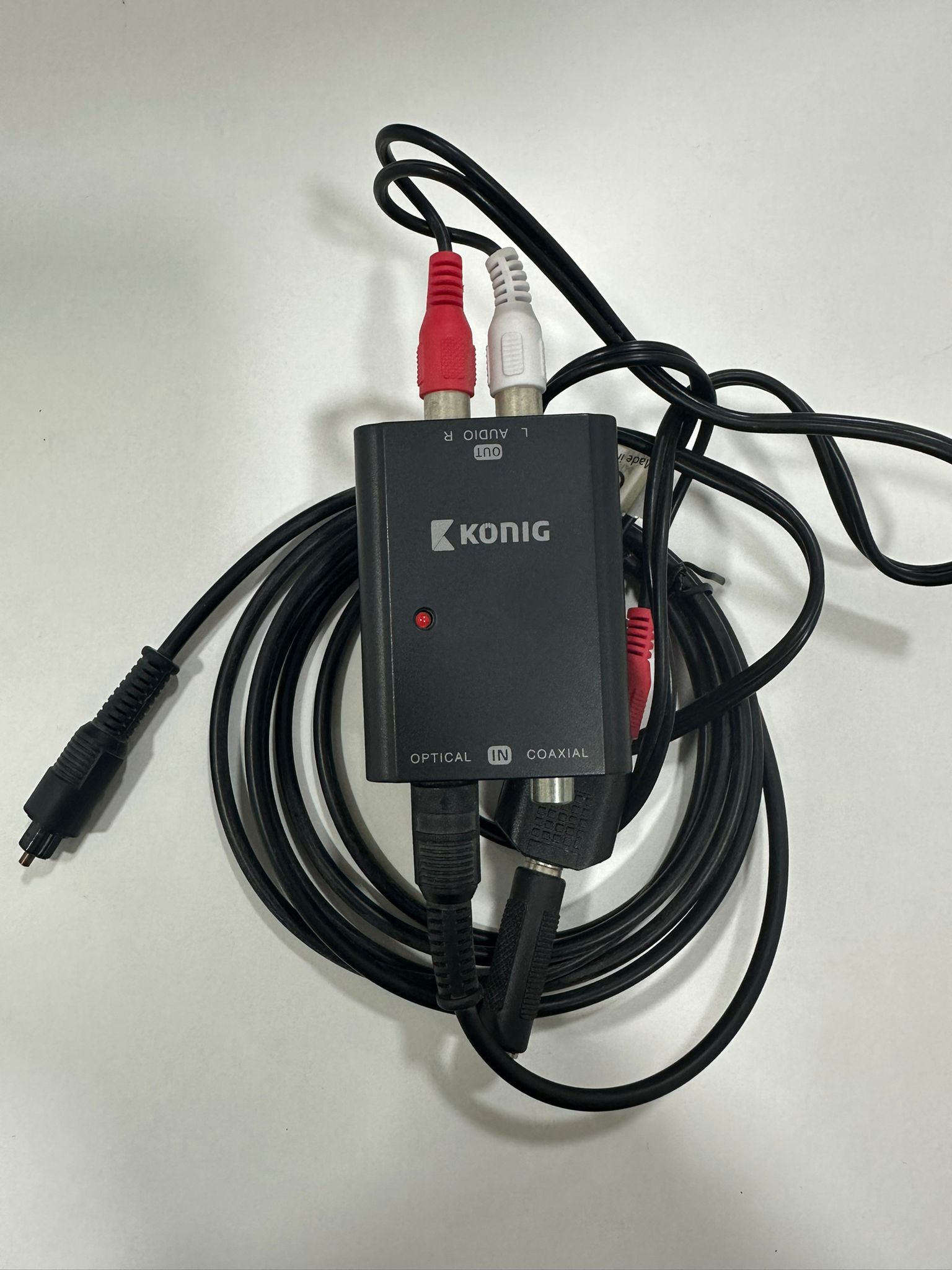 Convertidor digital a analógico KONIG