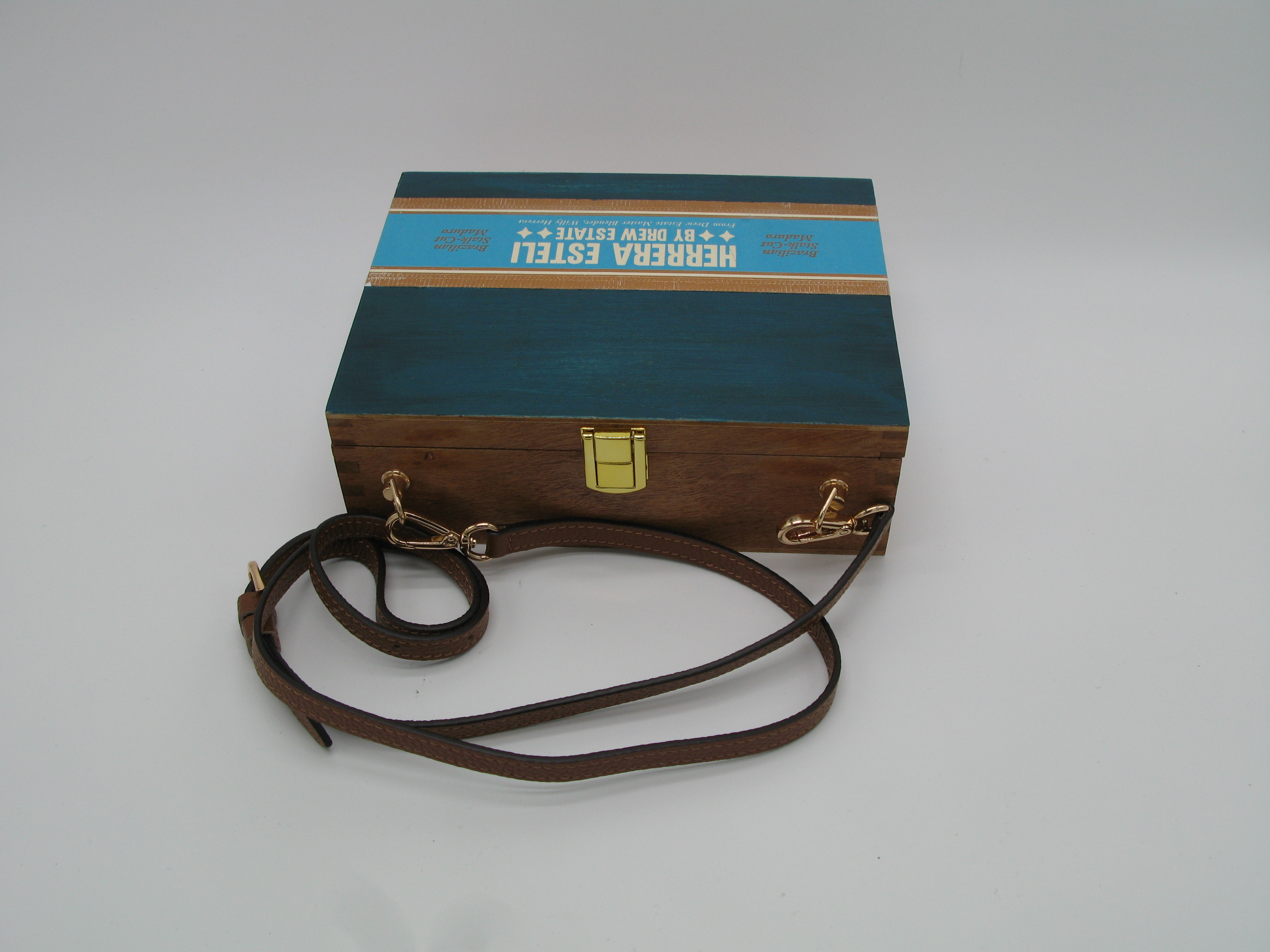 Herrera Esteli Wooden Cigar Box Purse
