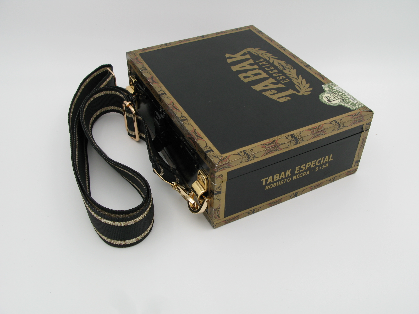 Tabak Cigar Box Bag