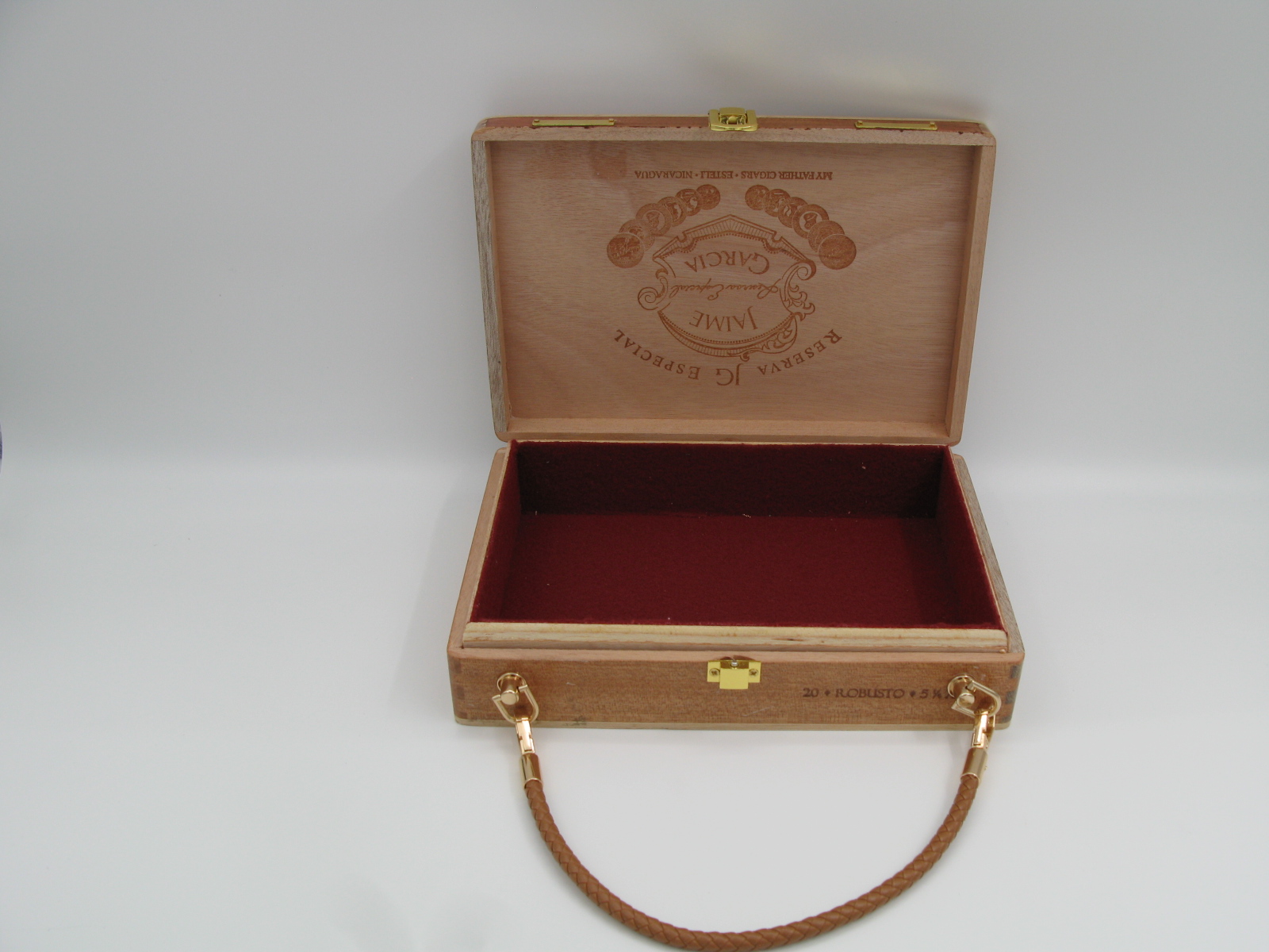 Jamie Garcia Wooden Cigar Box with Handle