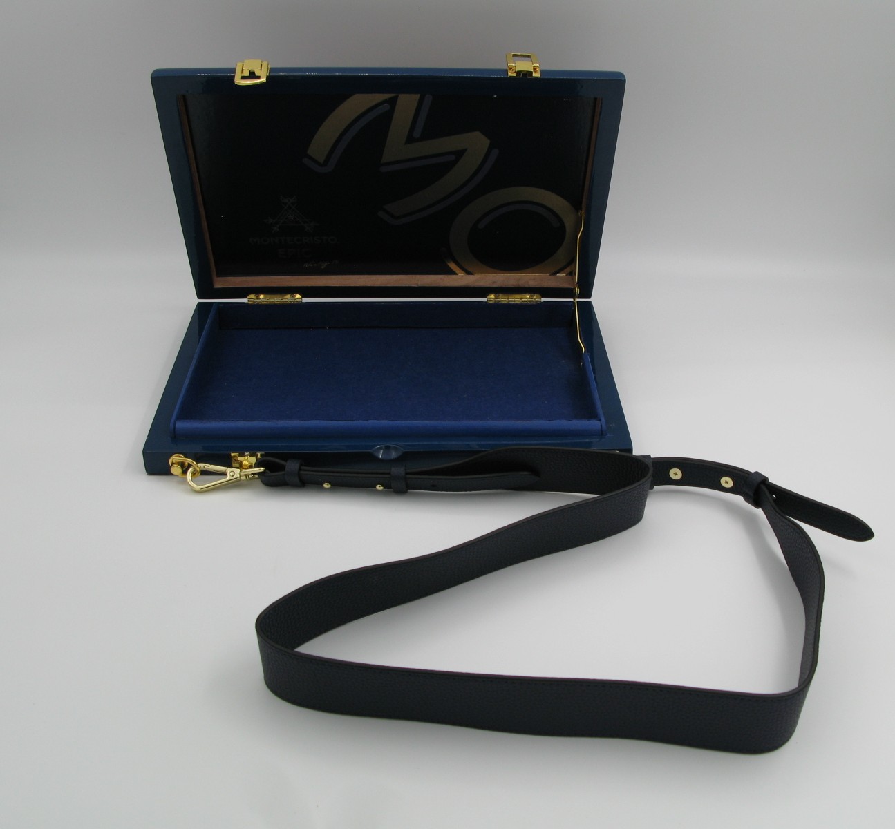 Montecristco Epic Clutch Bag