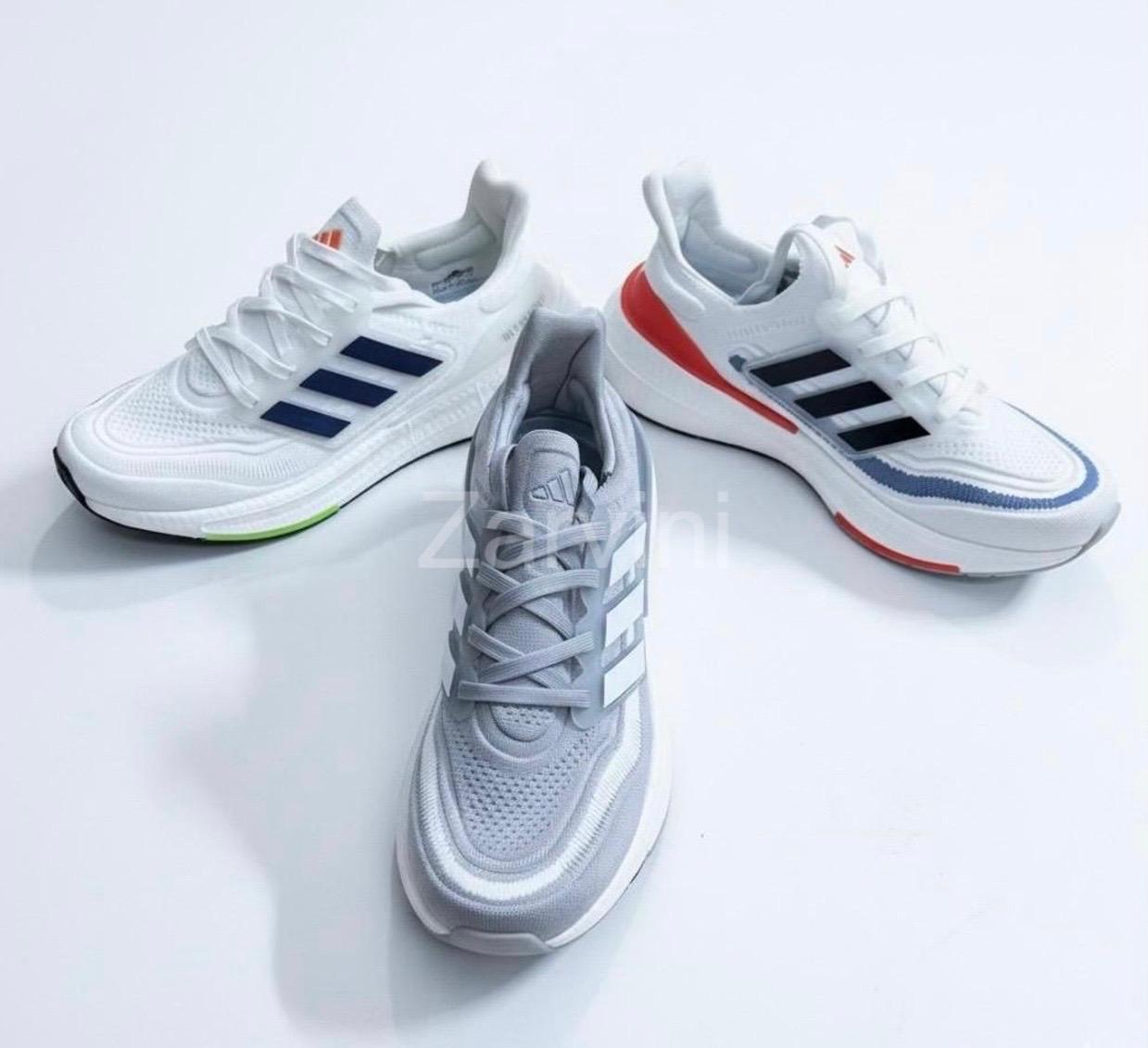 Adidas Ultra Boost 21