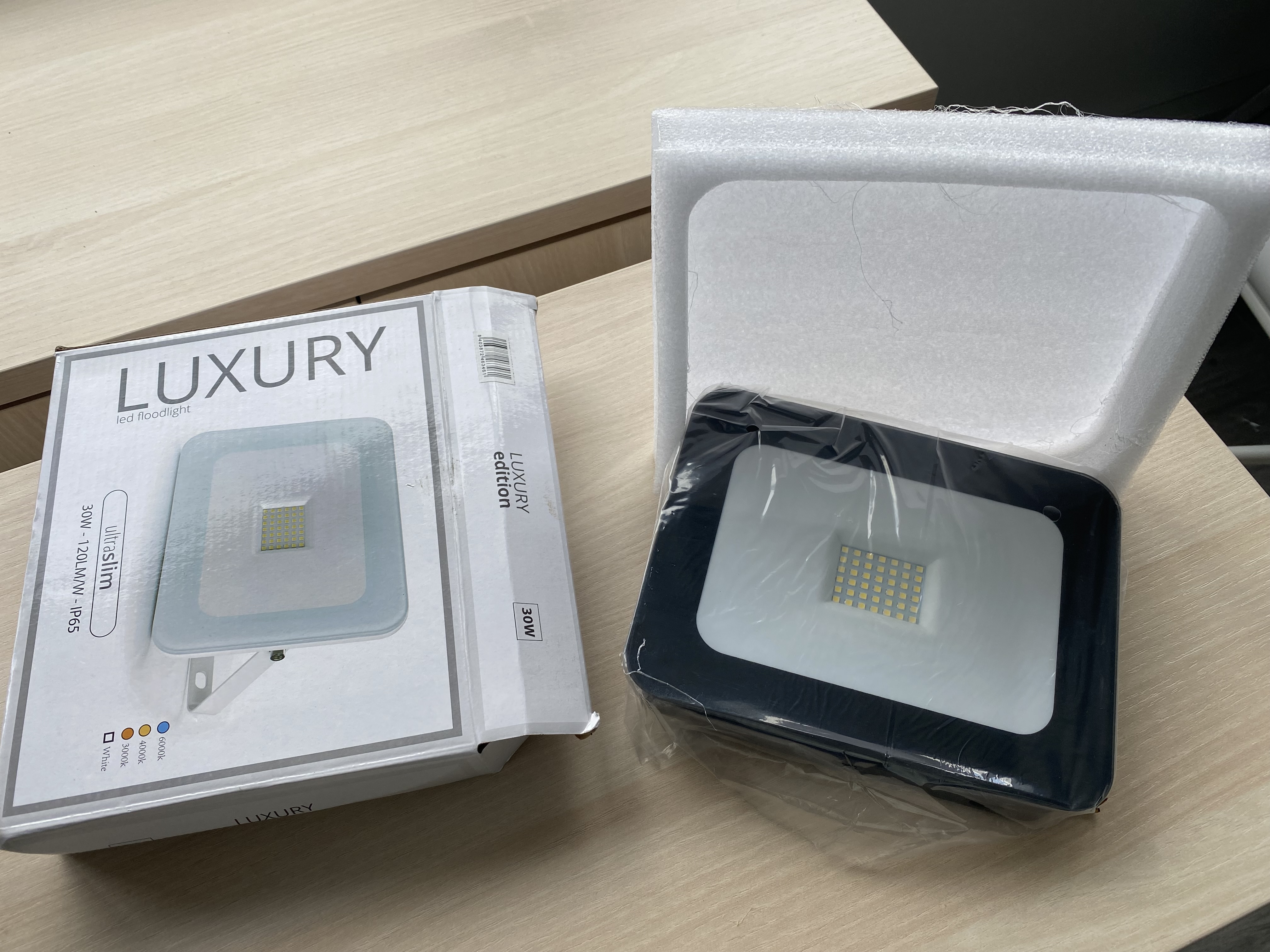 Projetor LED Luxury