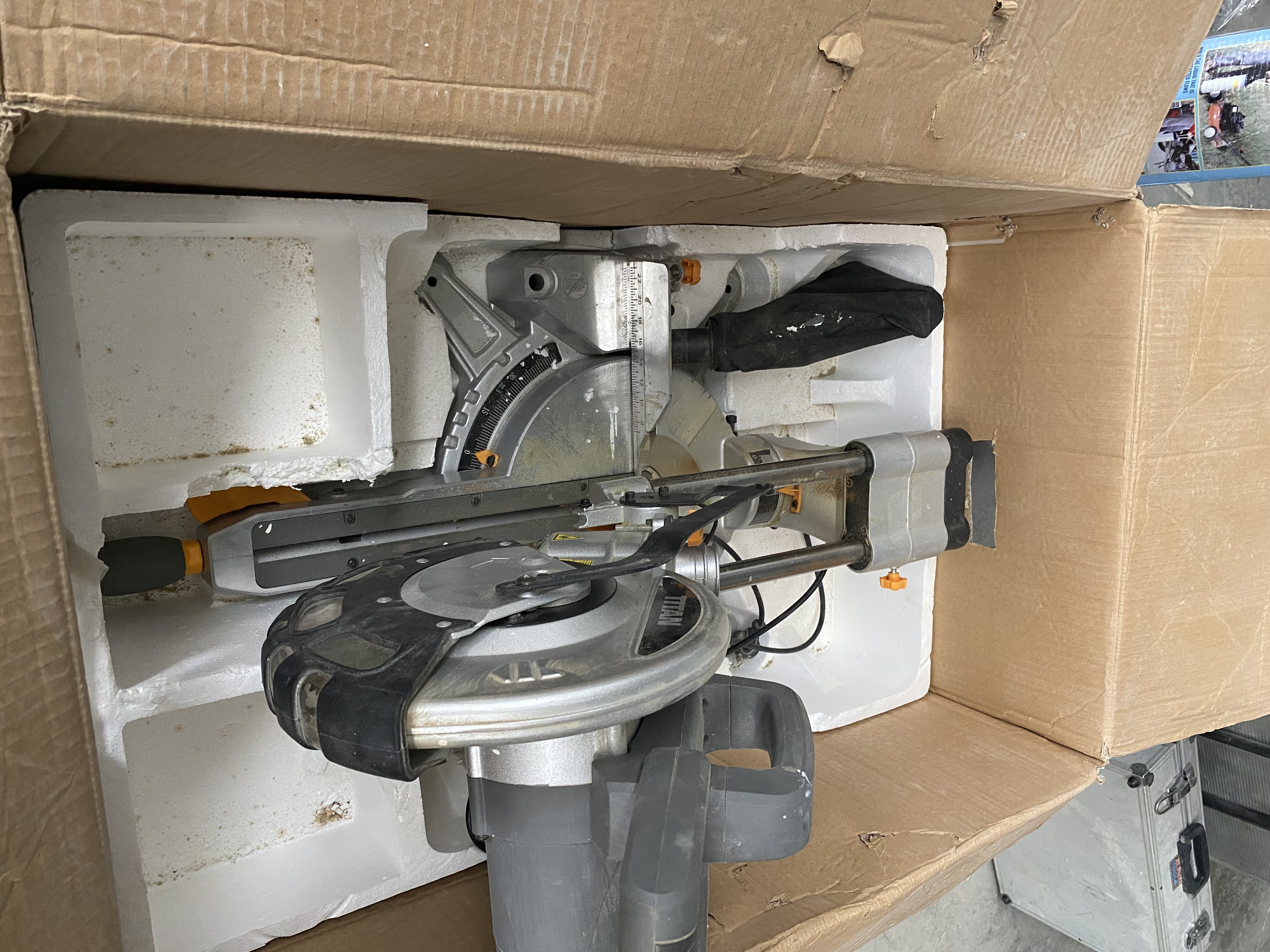 Serra Esquadria TTB524MSW