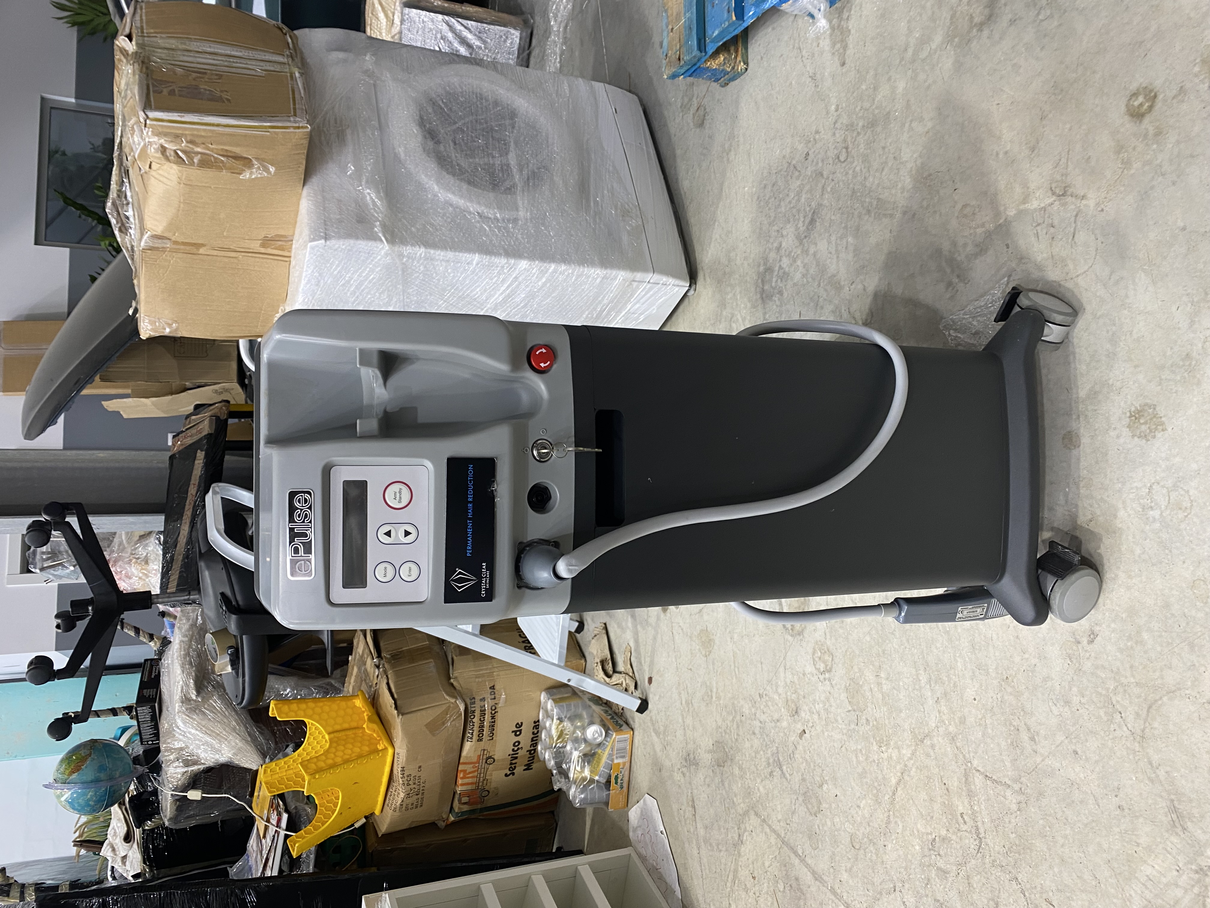 Aparelho de depilação  ePulse da Crystal Clear 