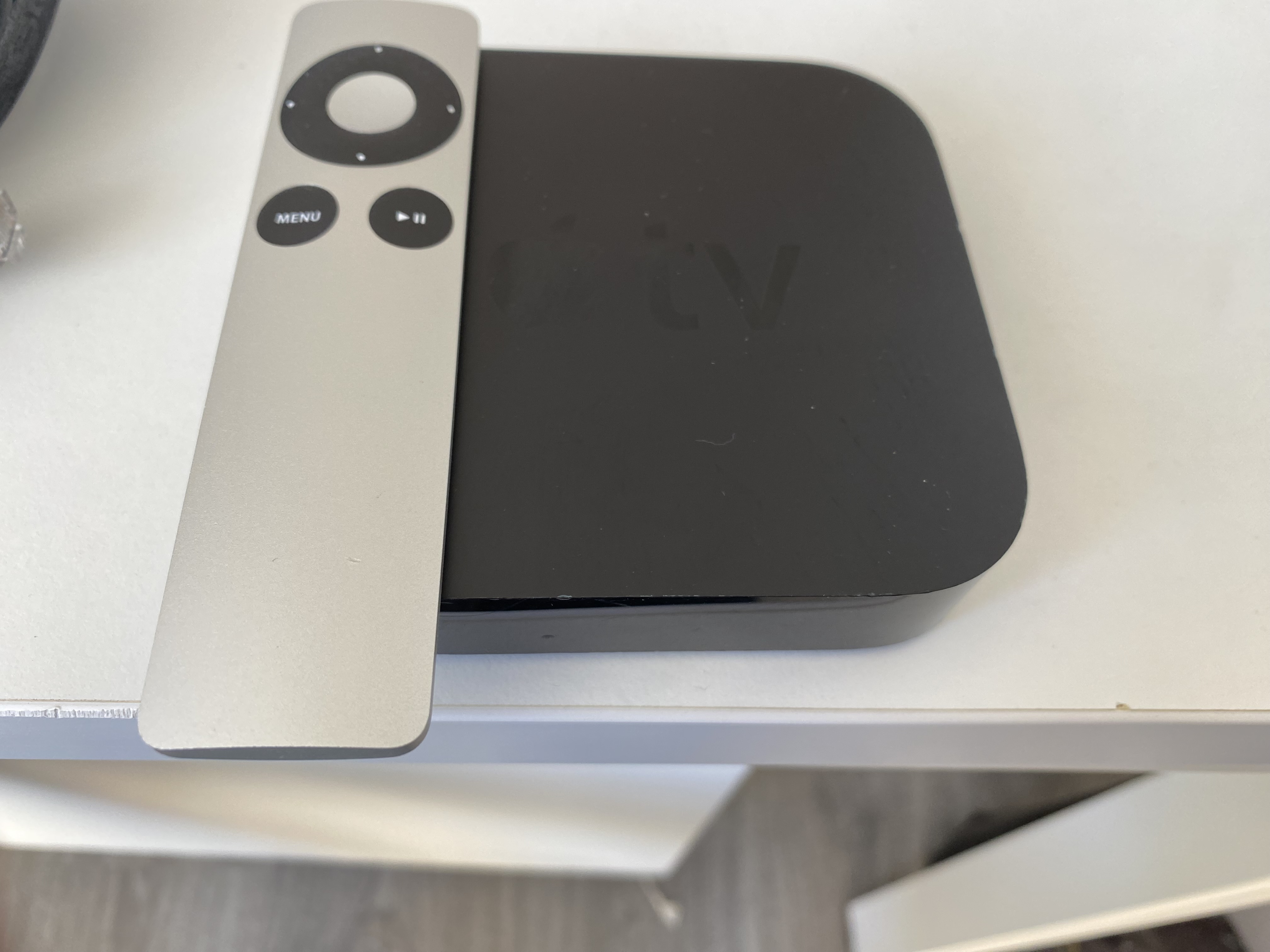 Apple TV com controle remoto