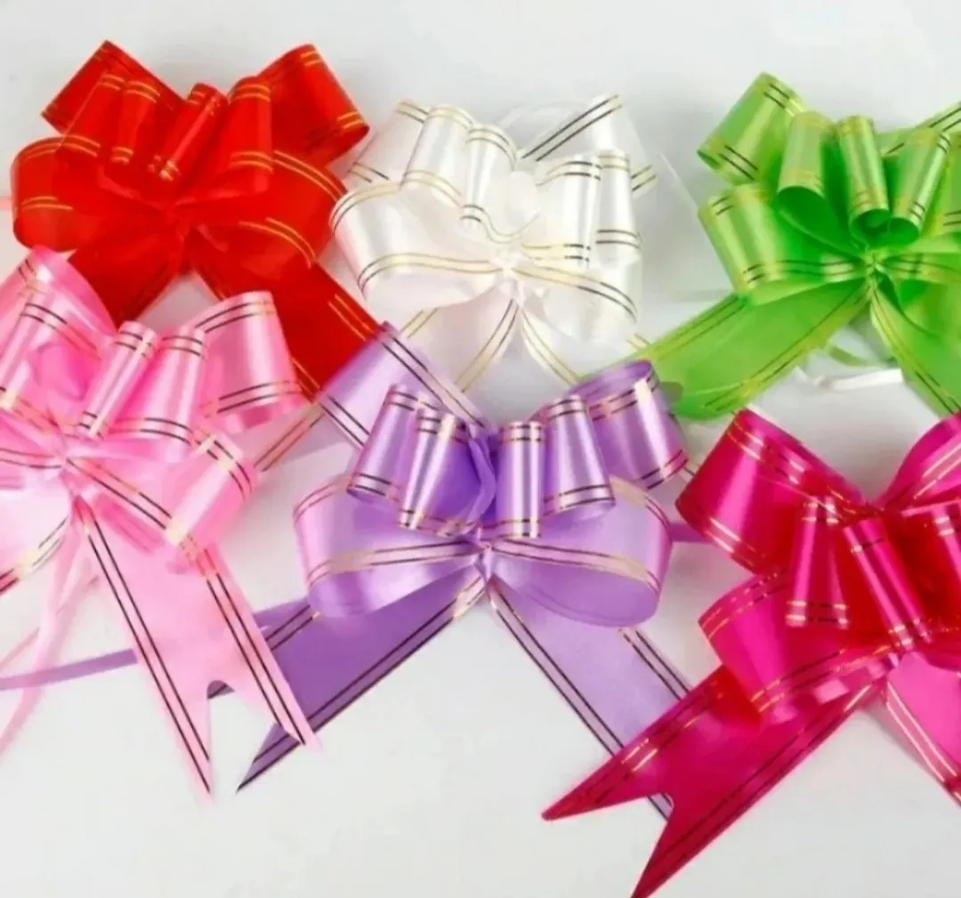 Laços decorativos para presentes