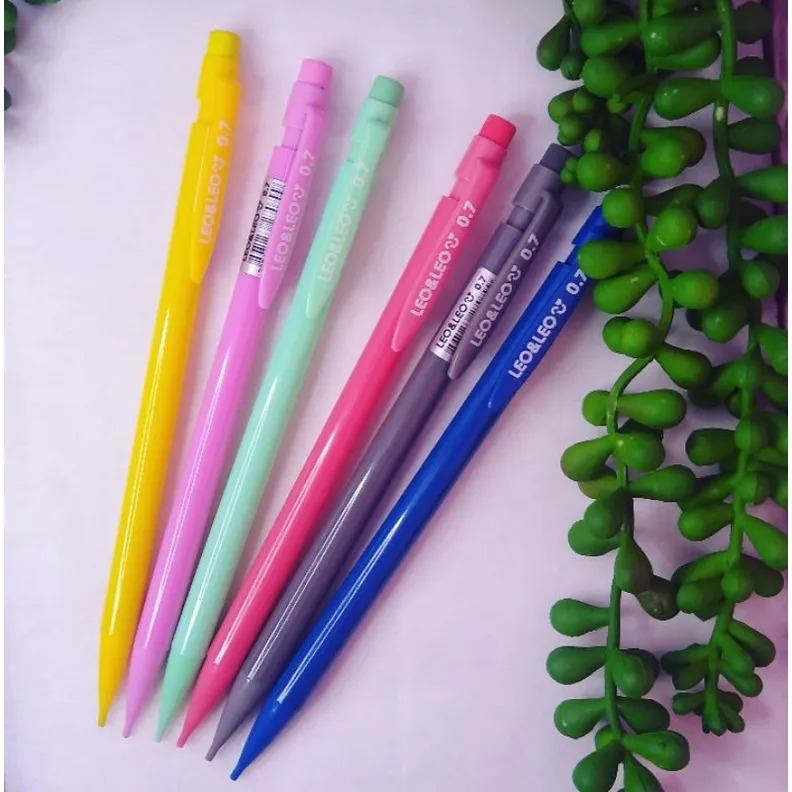 Lapiseira colorida 0.7mm