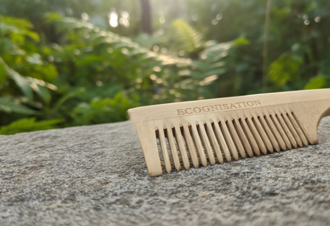 The Neem Arbor Comb