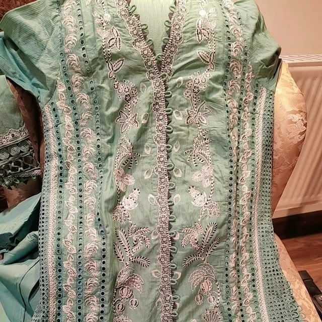 Embroidered Green Kurti