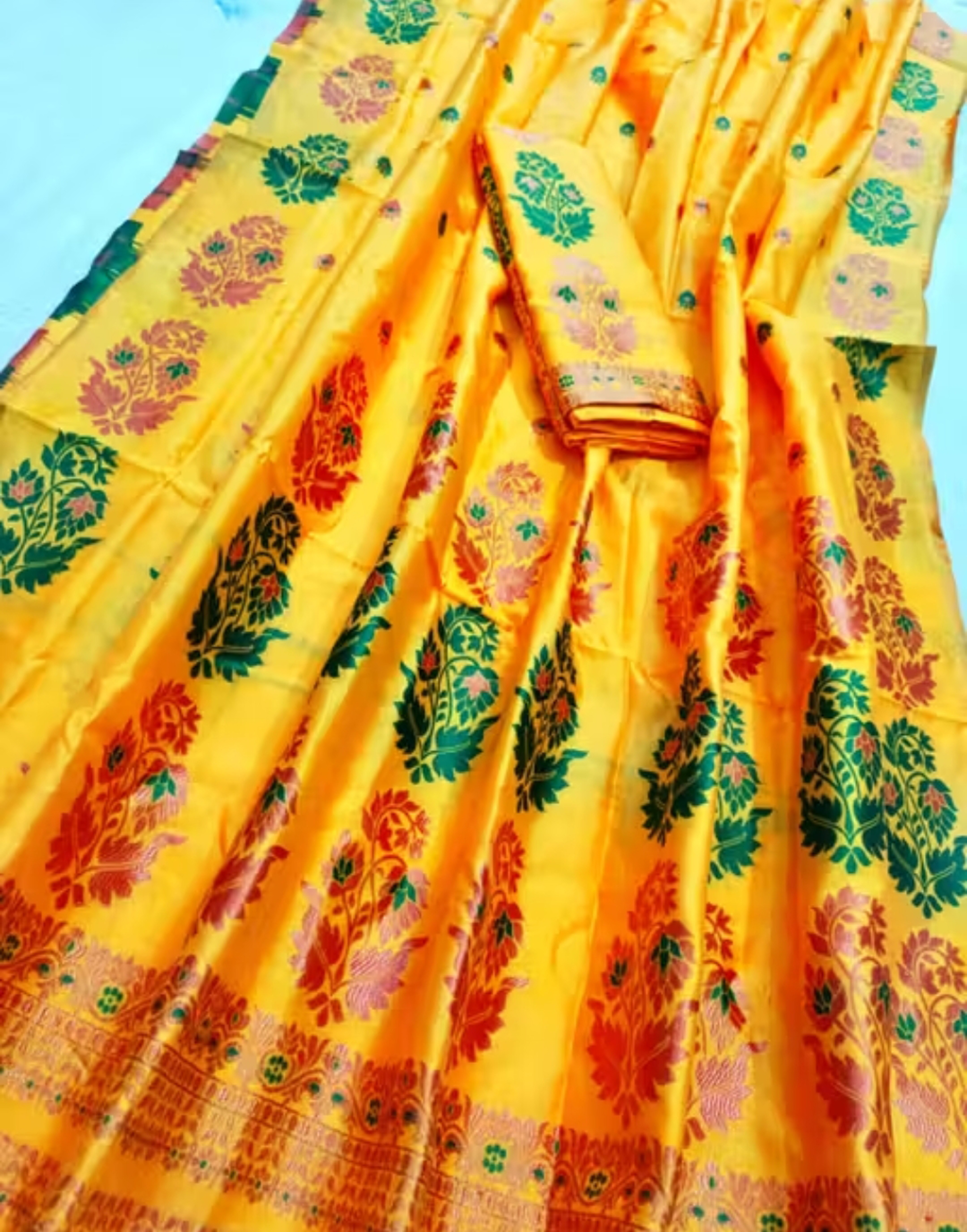 Women`s Assamese Mekhela Sador Paat Santal Panchi Lungi Parhar Fabric of Soft Silk Traditional Design- Yellow Green