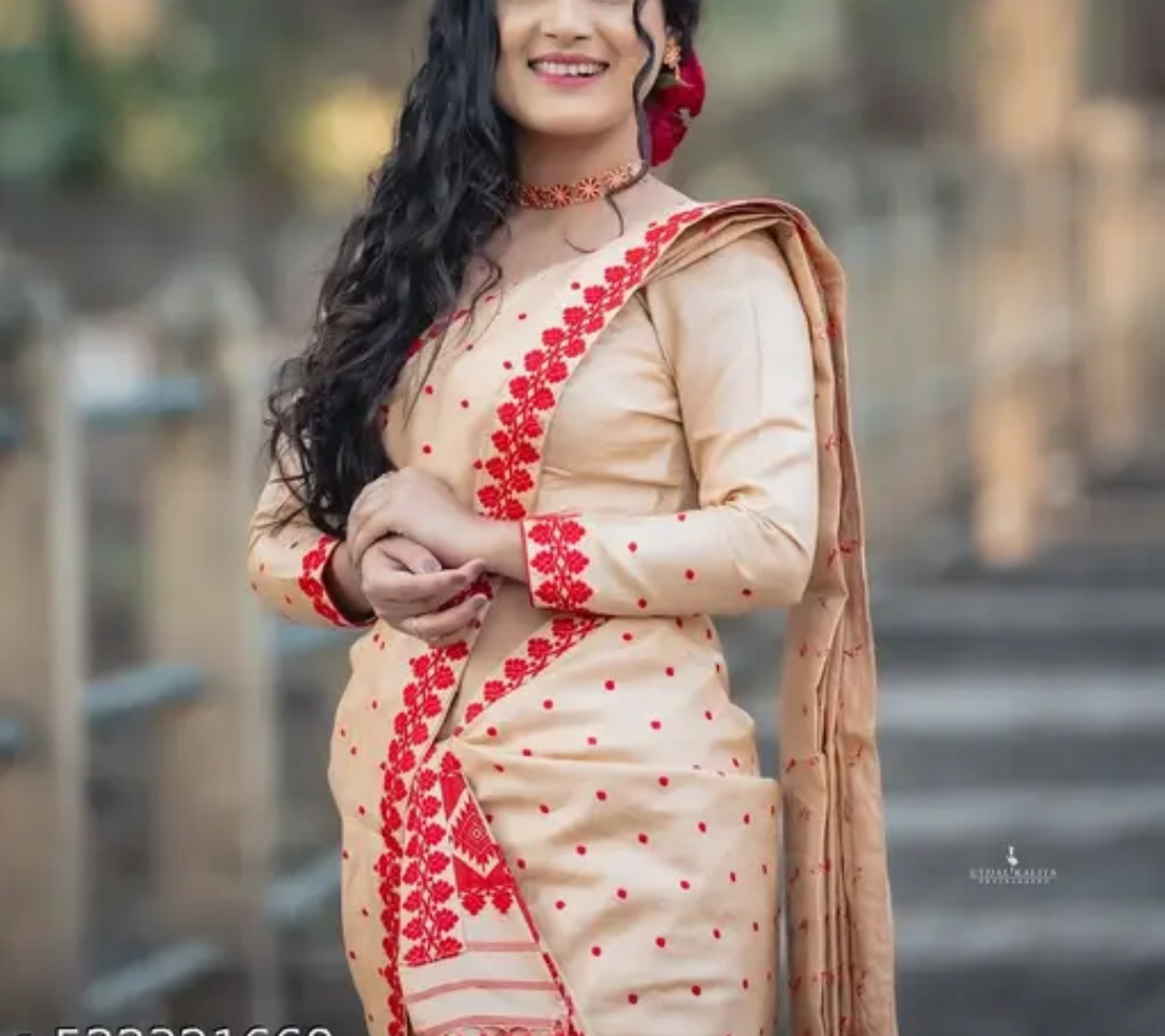 Women`s Assamese Mekhela Sador Santal Panchi Lungi Parhar Fabric of Soft Silk Traditional Design- Cream(Black Leaves)