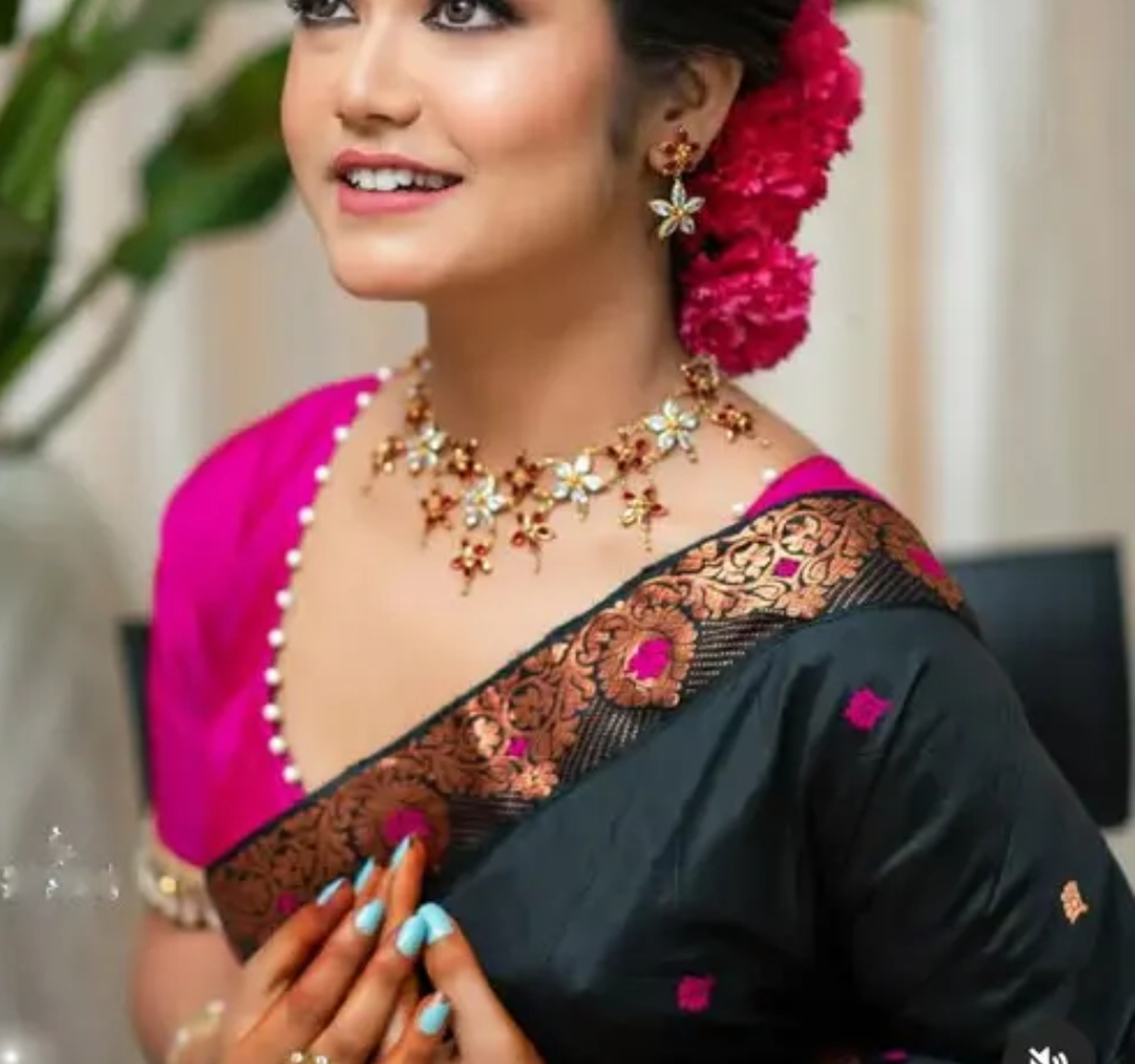 Bridal Cream Green Assamese Mekhela Sador Handcrafted Chador - Black Pink