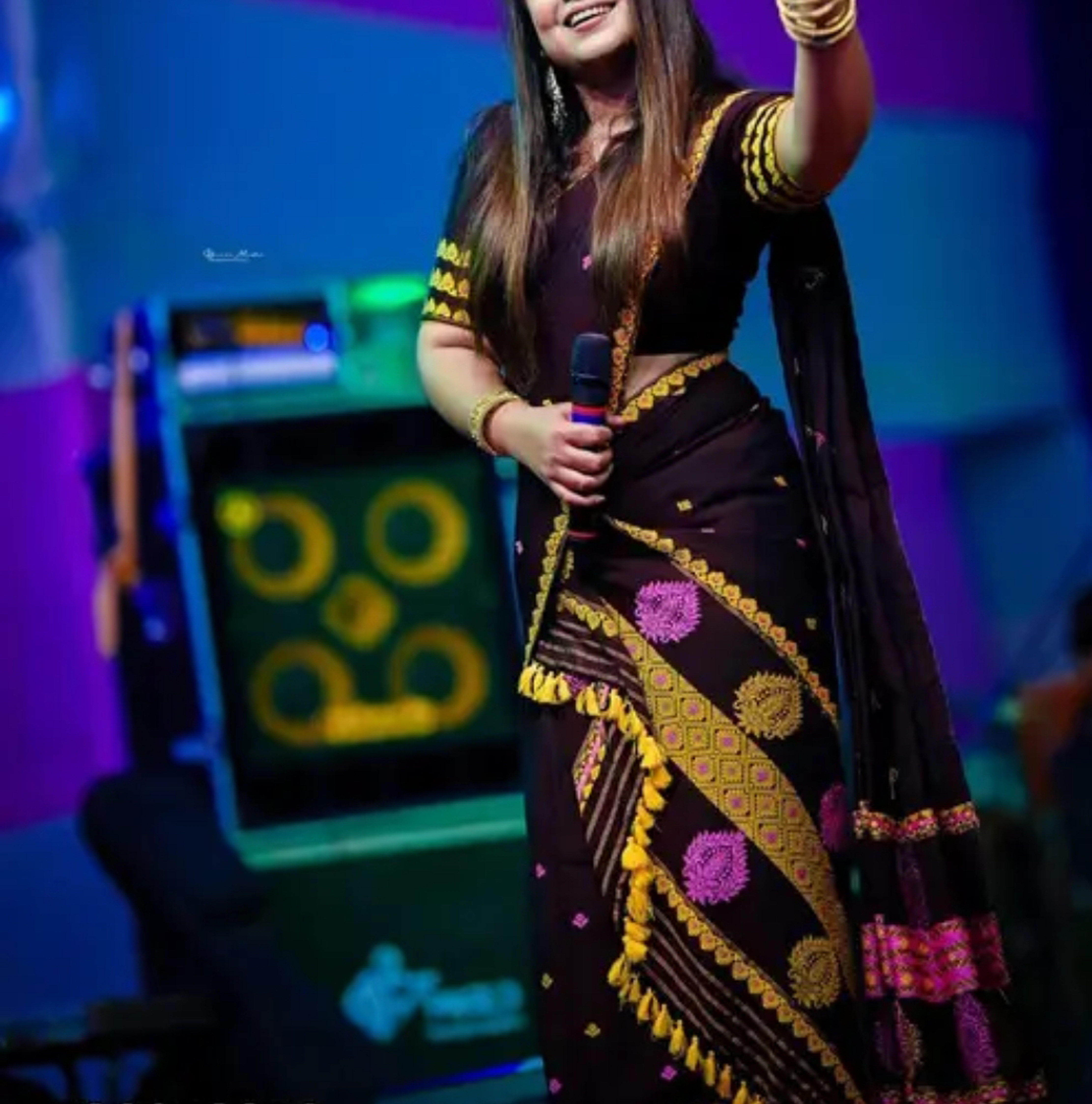 Traditional Assamese Mekhela Sador Pure Fabric Soft Silk Traditional Jhapi Design - Black purple