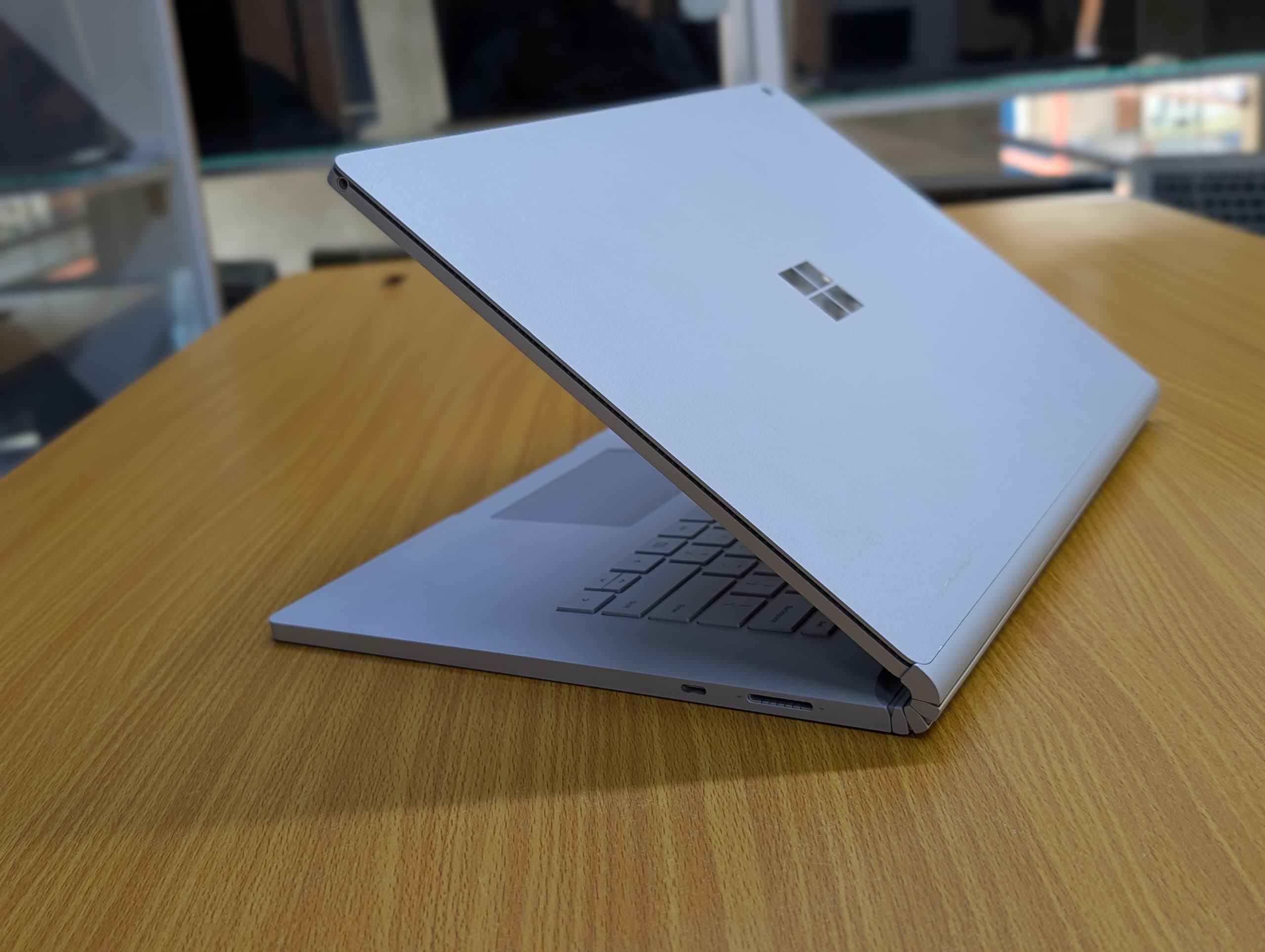 Modern Slim Microsoft Surface Laptop