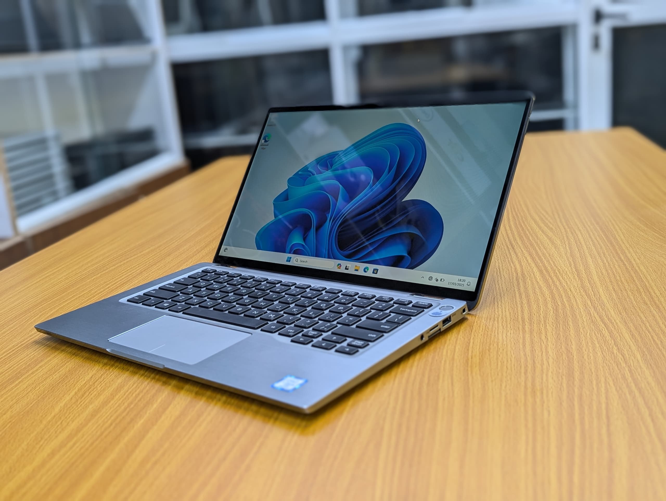 Dell Latitude 7400 2-in-1 Premium Laptop