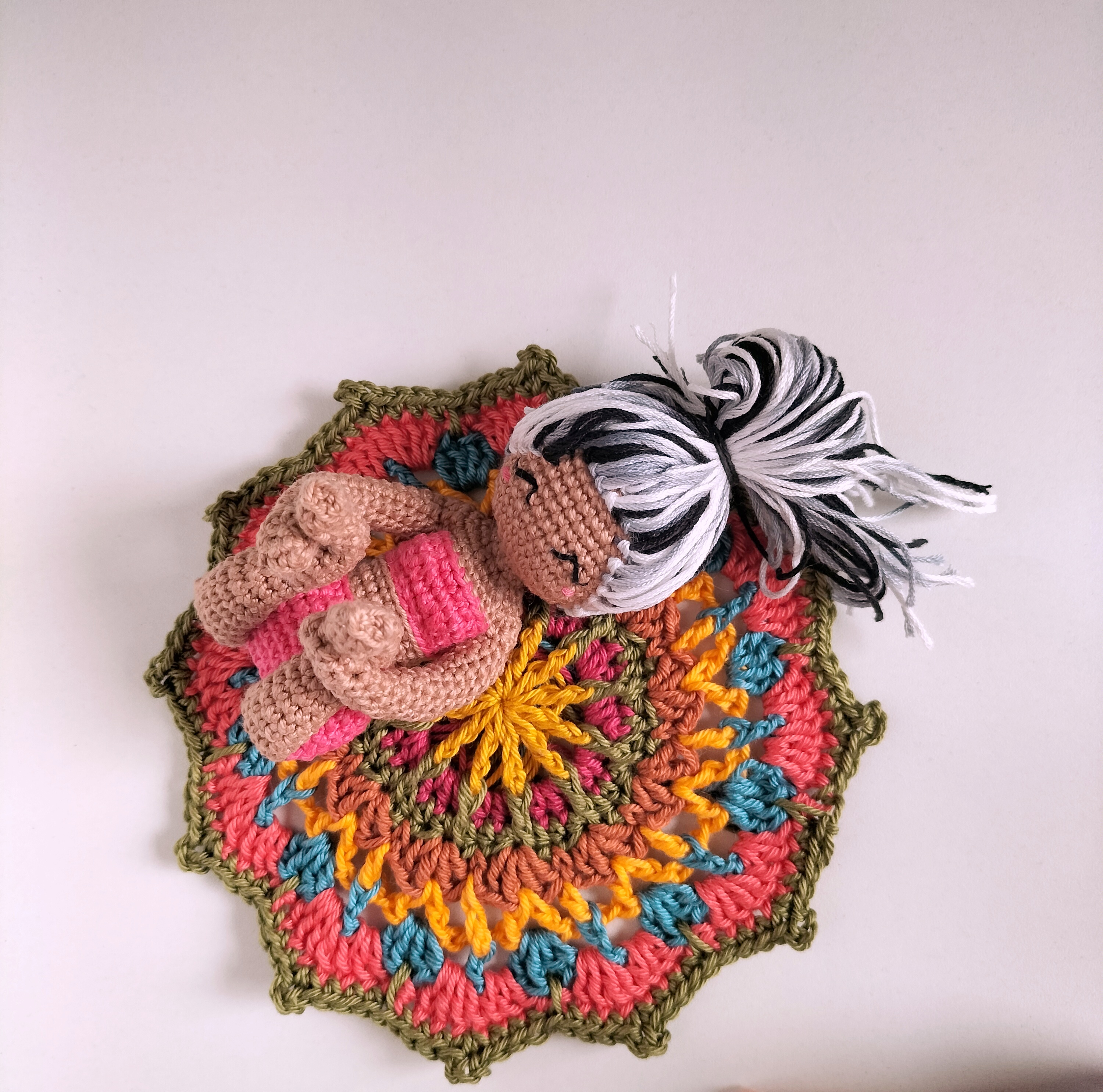 Rosa, l'allegria in una bambola