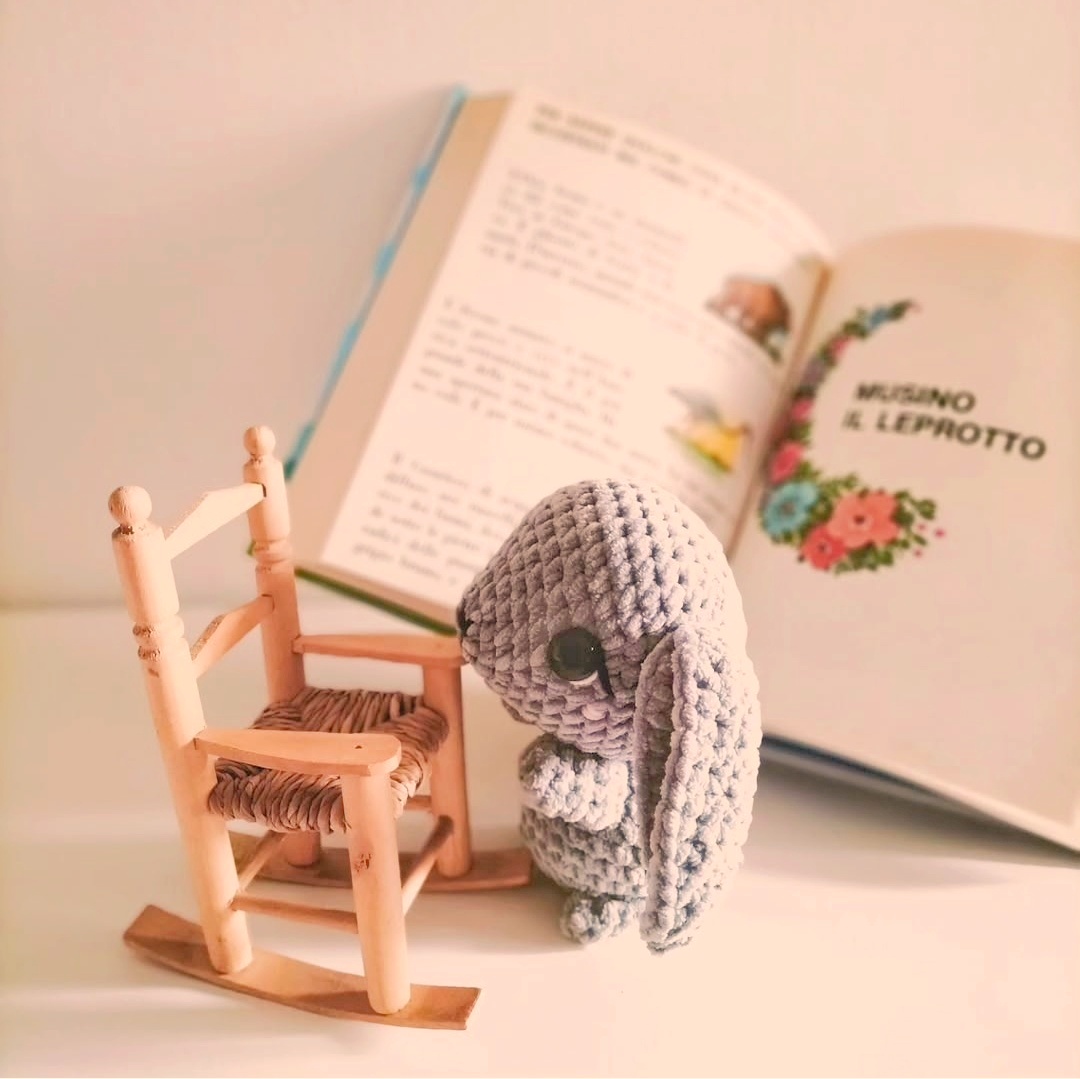 Timo - il coniglietto timido