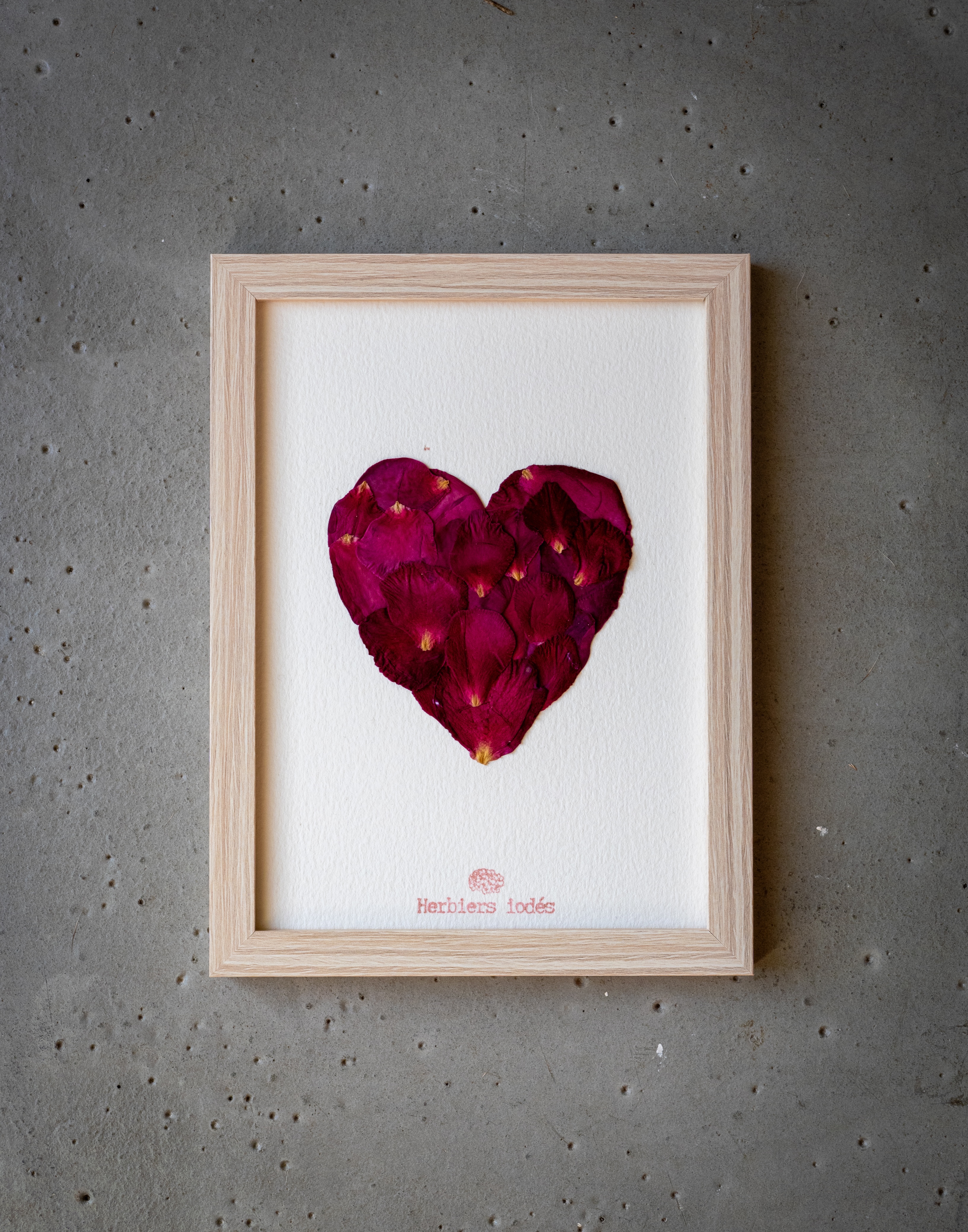 "Coeur de Roses pressées"  Herbier 13 x 18 cm