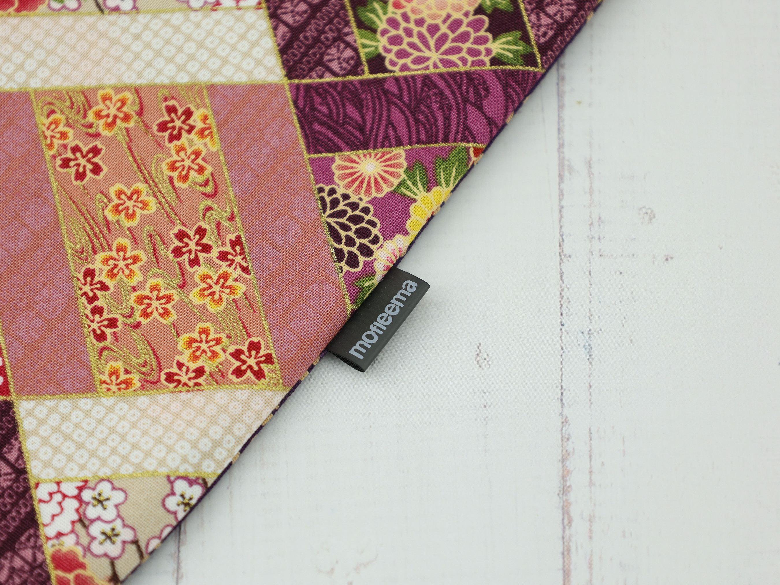 Japanese Diamond Patchwork Kinchaku Pouch, Chrysanthemum Floral Drawstring Bag, Purple Gift Bag