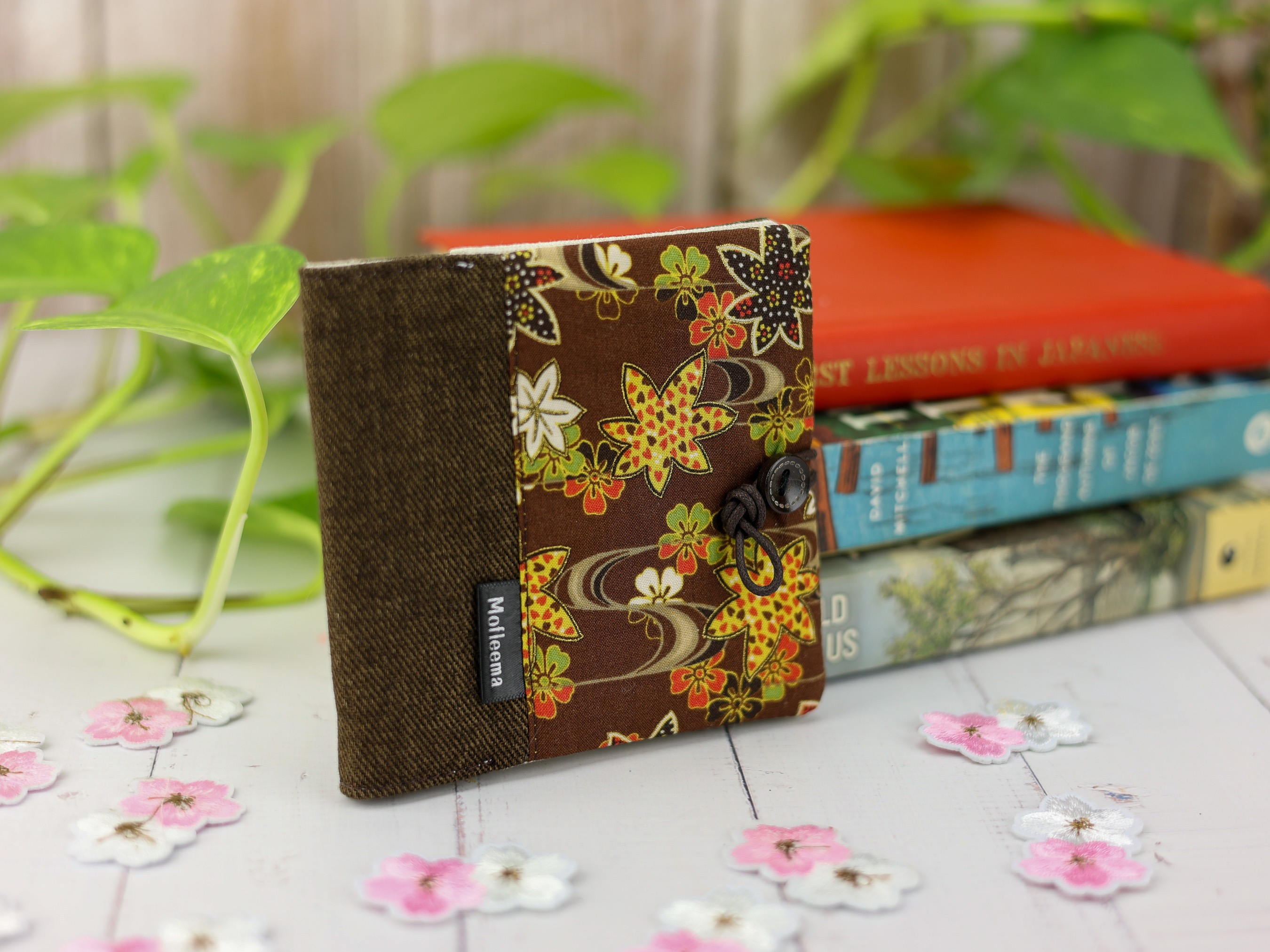 Maple Leaf Pad Holder – Japanese Autumn Motif Pouch in Brown with Canvas Lining and Button Tie