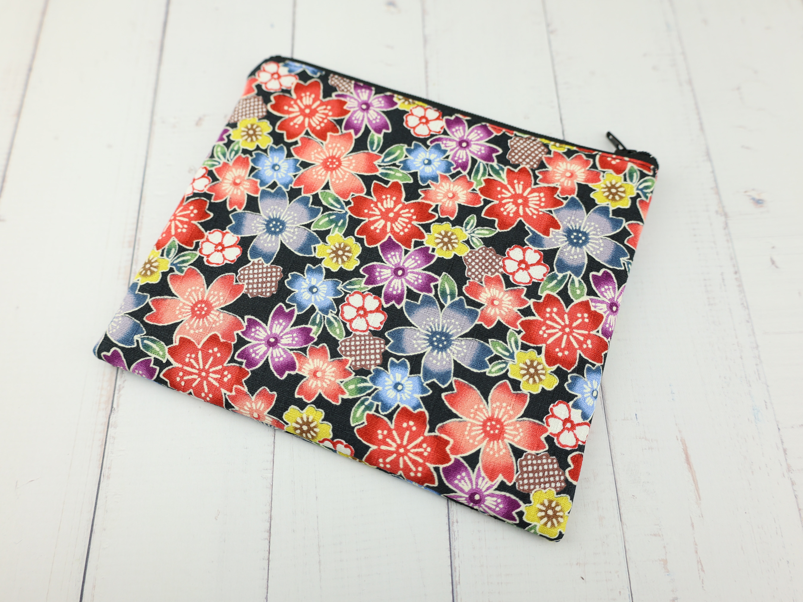 Black Sakura Flower Pouch – Colorful Japanese Zipper Bag with Cherry Blossom & Ume Motifs