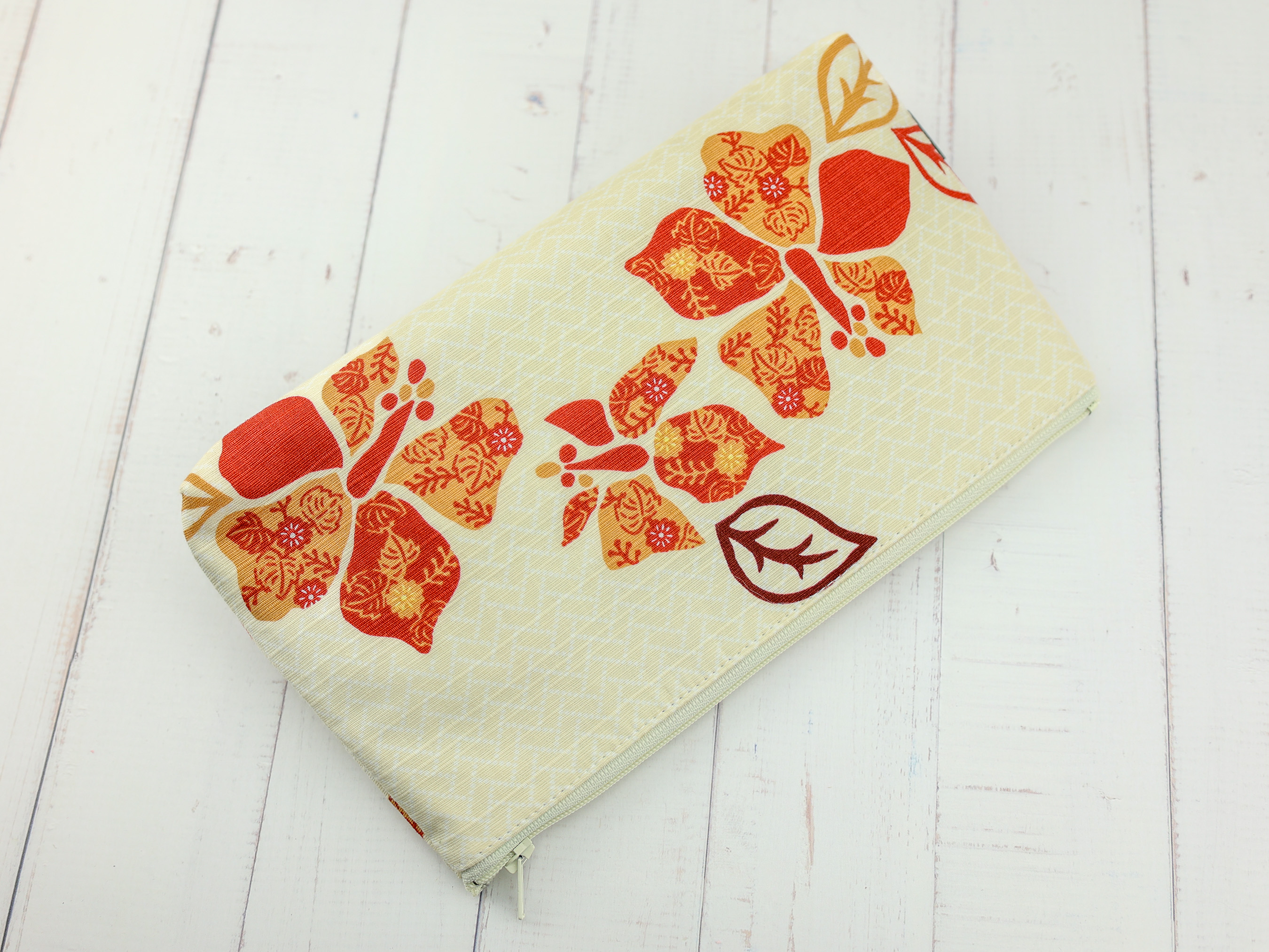 Japanese Hibiscus Floral Zipper Pouch – Cream Cotton Makeup Bag, Tropical Kimono-Inspired Gift