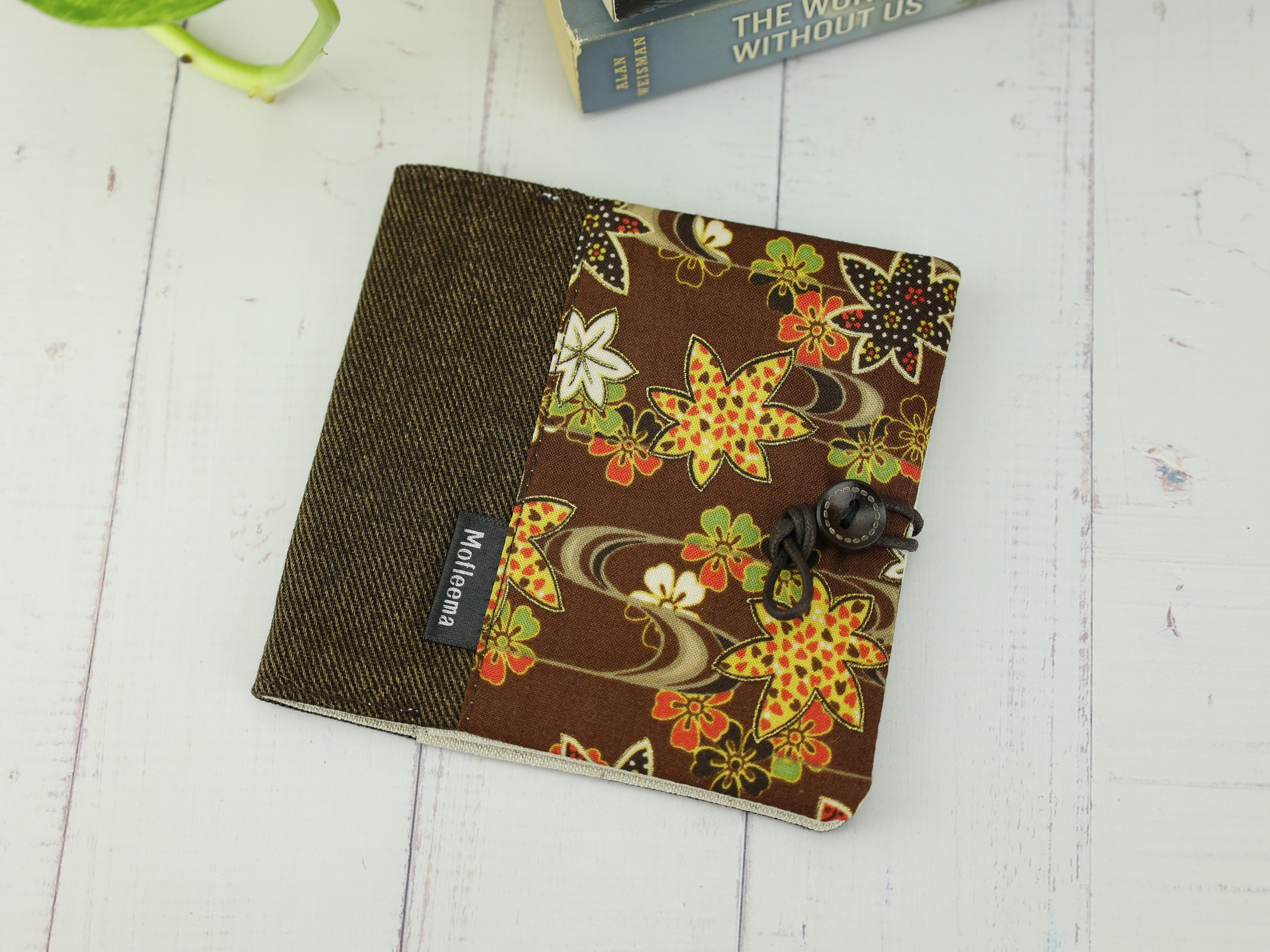 Maple Leaf Pad Holder – Japanese Autumn Motif Pouch in Brown with Canvas Lining and Button Tie