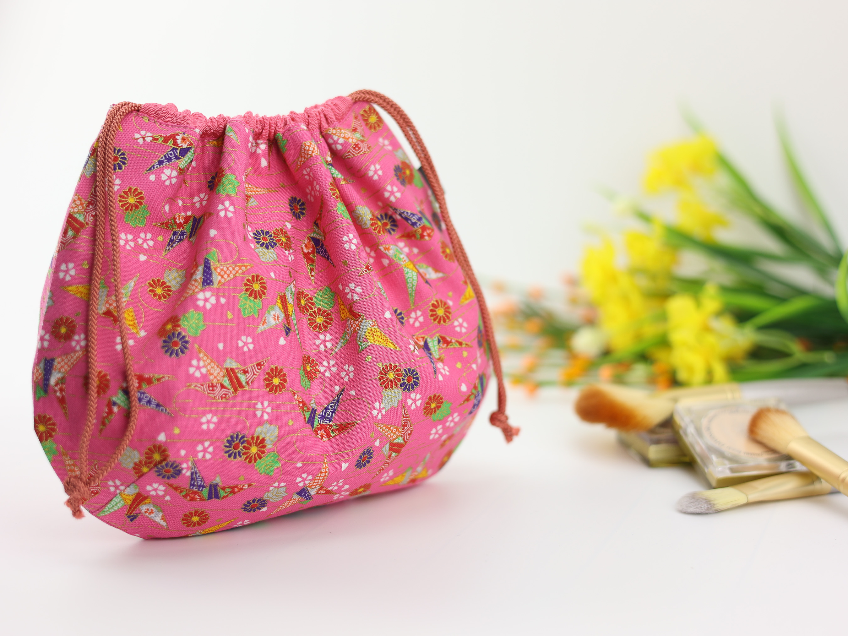 Japanese Origami Crane Pouch – Pink Drawstring Bag with Floral Print
