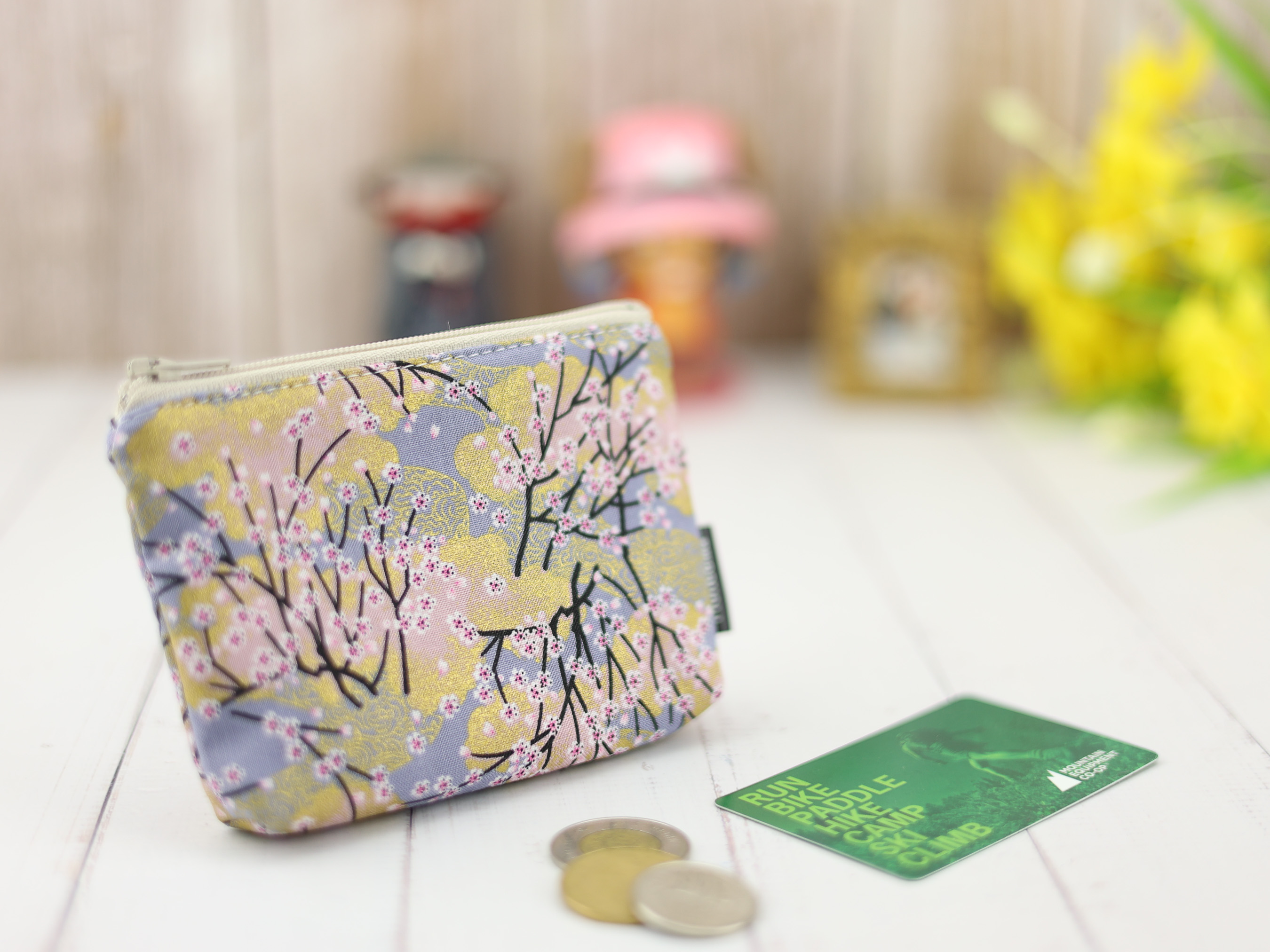 Cherry Blossom Coin Purse – Japanese Kimono Zipper Pouch in Pastel Colors