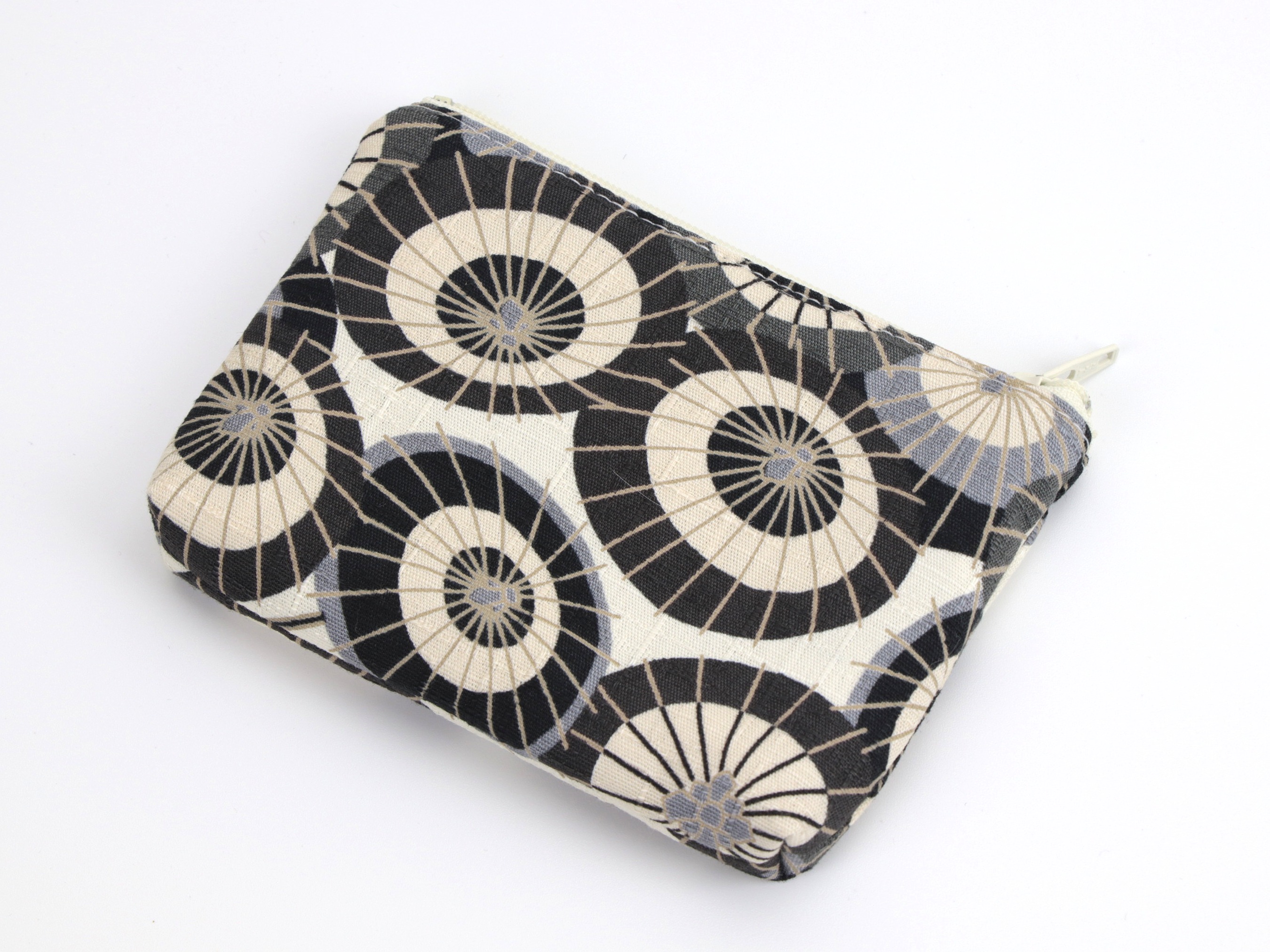 Earbuds Holder, Unique Gift Idea, For Japanophile, Card Holder, Umbrella White