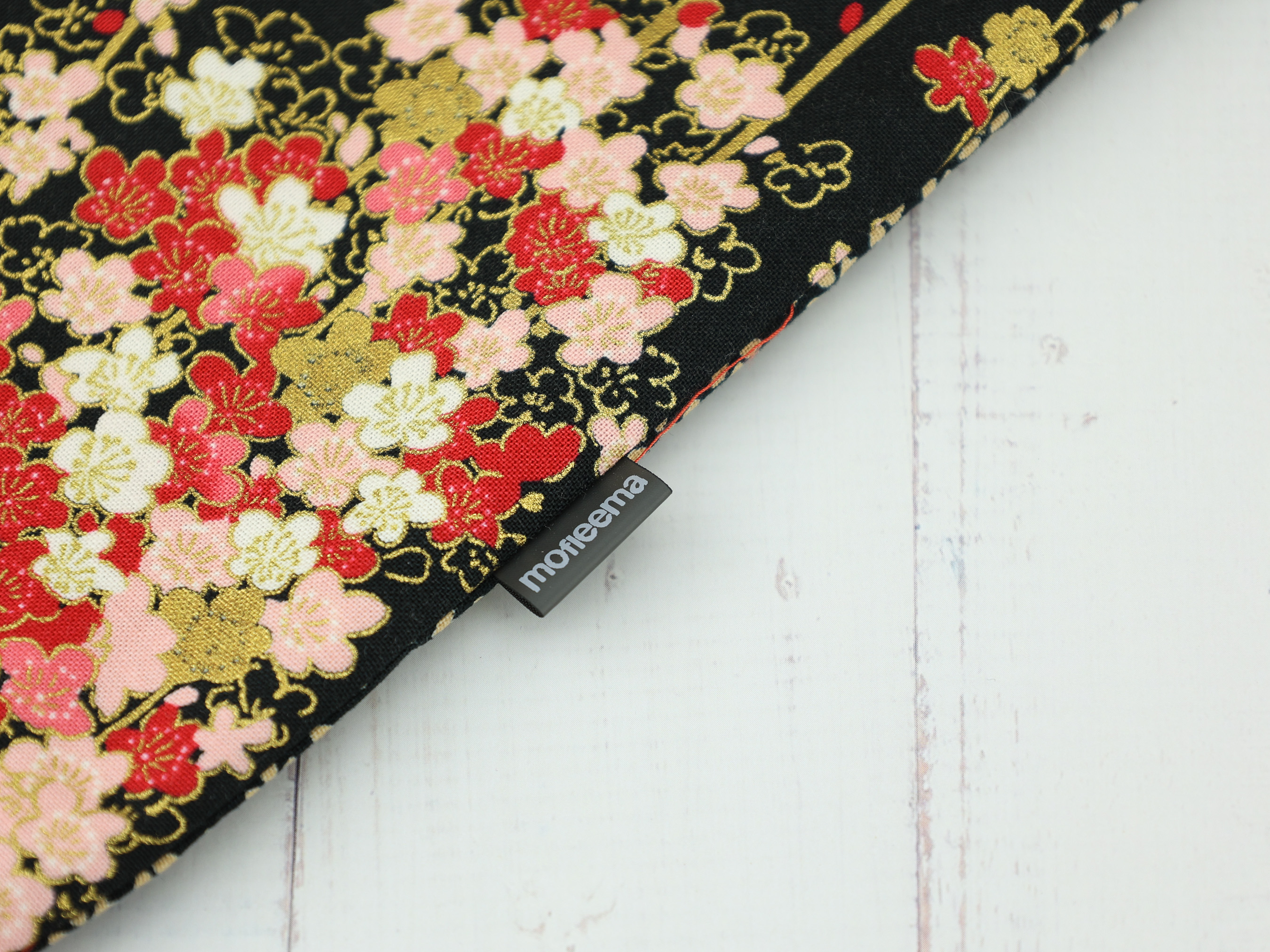 Elegant Sakura Kinchaku Pouch, Black Drawstring Bag with Cherry Blossom Print, Japanese Gift Bag