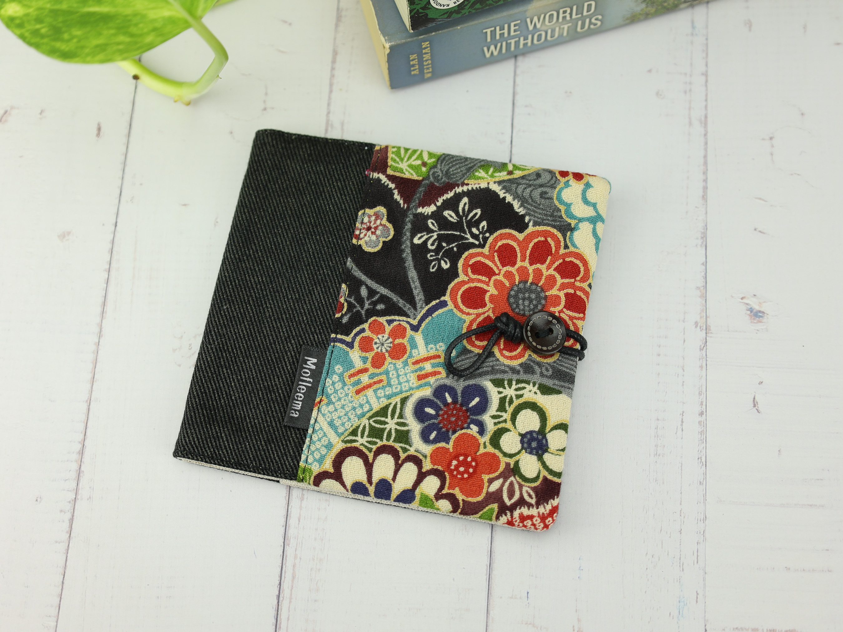 Modern Floral Pad Holder – Japanese Multicolor Pouch with Canvas Lining and Button Tie