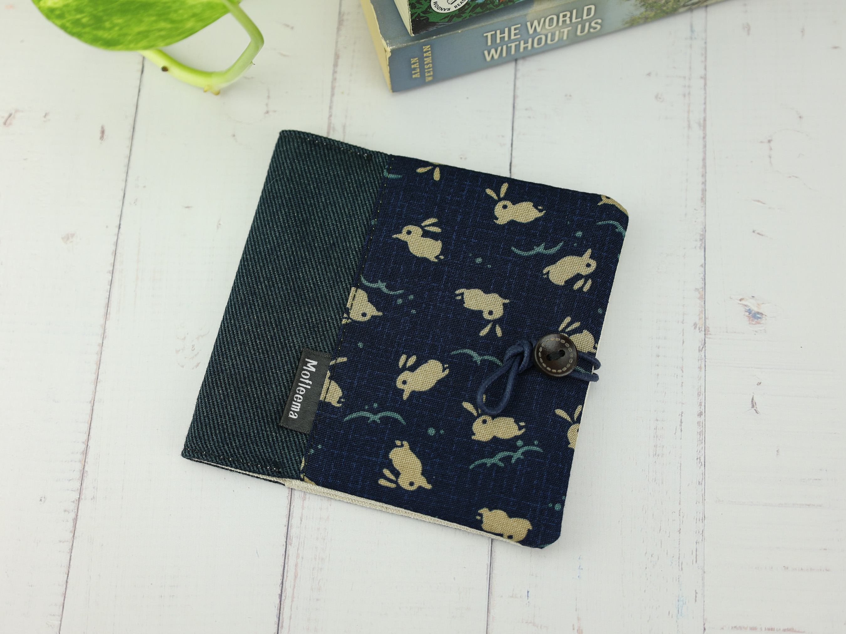 Japanese Rabbit Pad Holder – Navy Blue Bunny Pattern Pouch with Cotton Canvas Lining