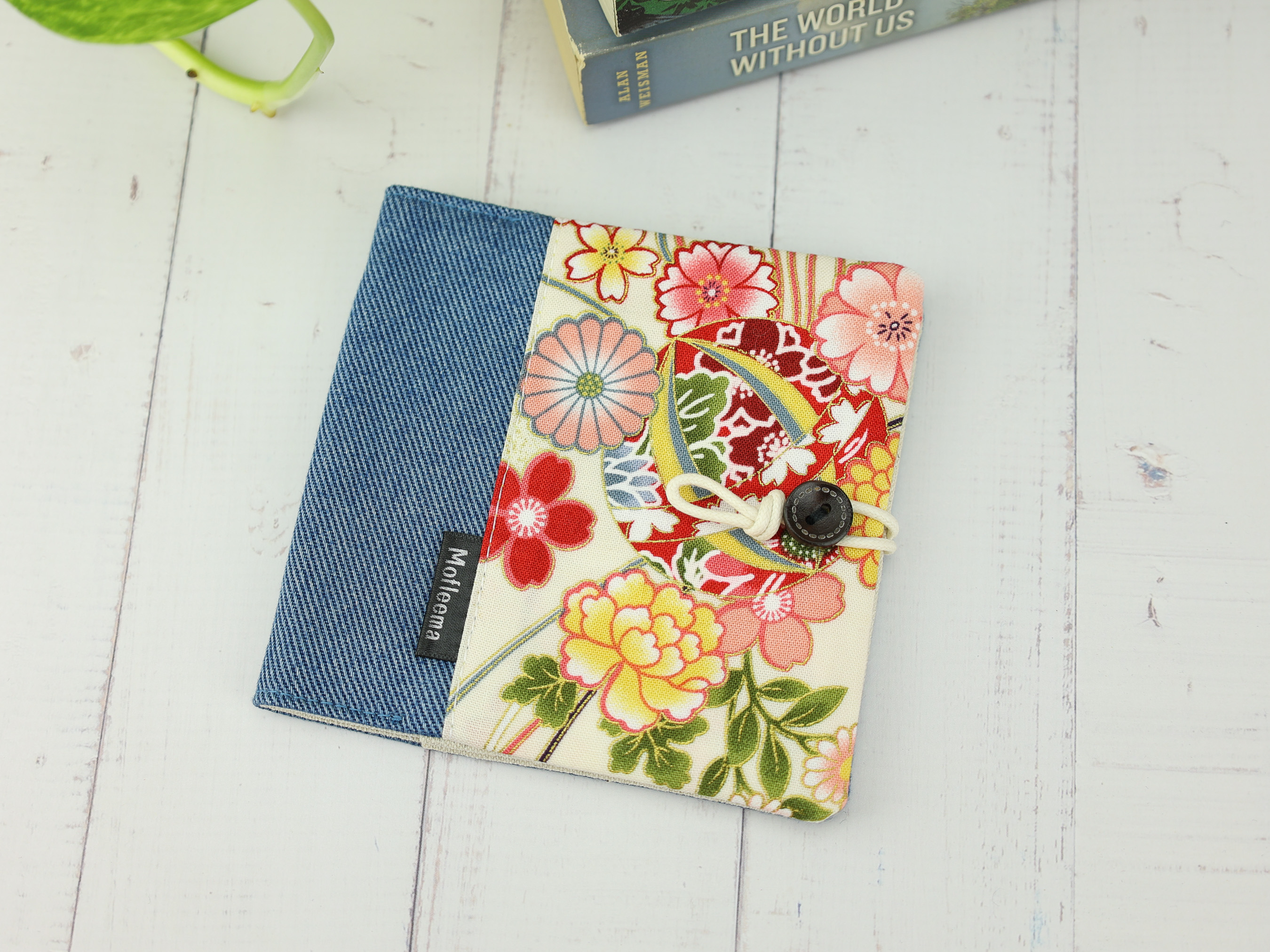 Temari Floral Pad Holder – Japanese Pouch with Colorful Ball & Flower Motif, Cotton Canvas Lining