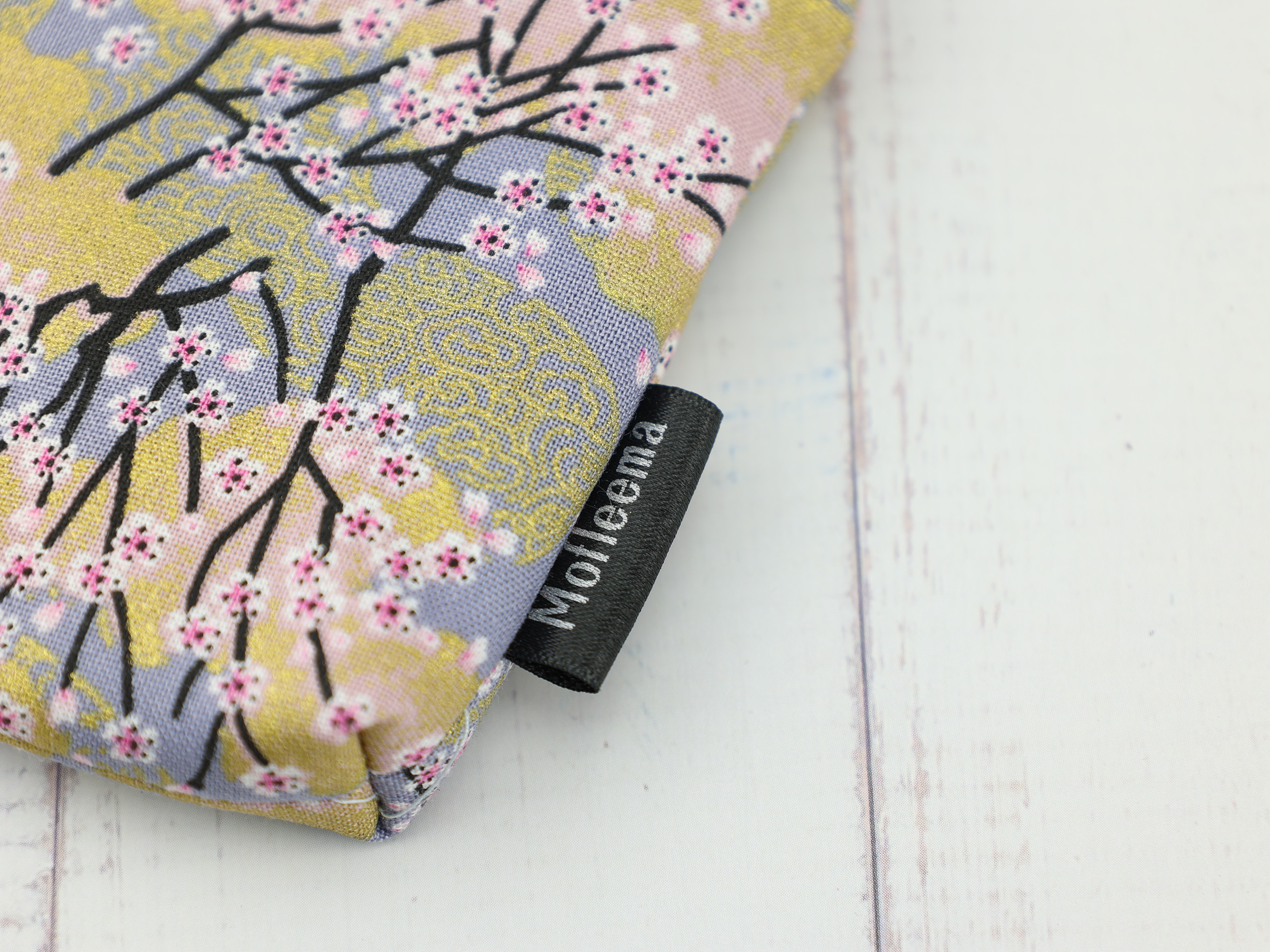 Cherry Blossom Coin Purse – Japanese Kimono Zipper Pouch in Pastel Colors