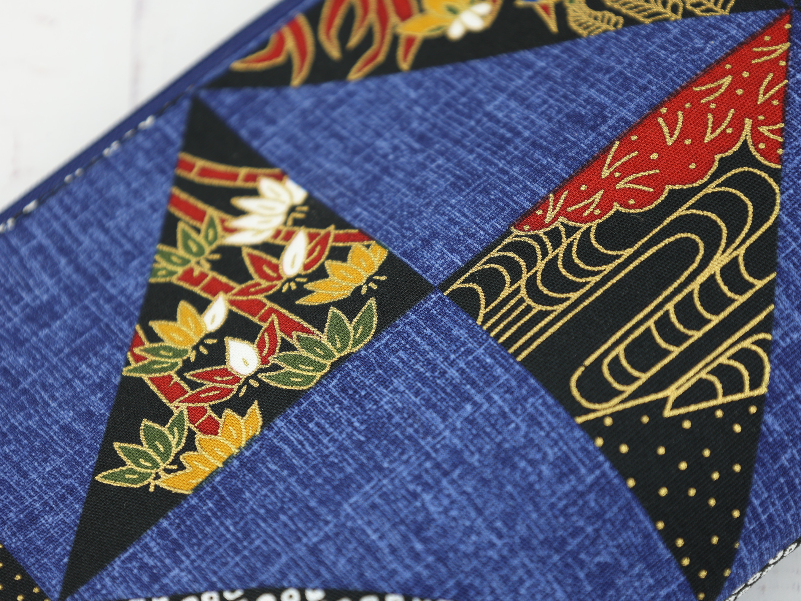 Japanese Patchwork Zipper Pouch – Indigo Geometric Makeup Bag, Cotton Organizer, Handmade Gift