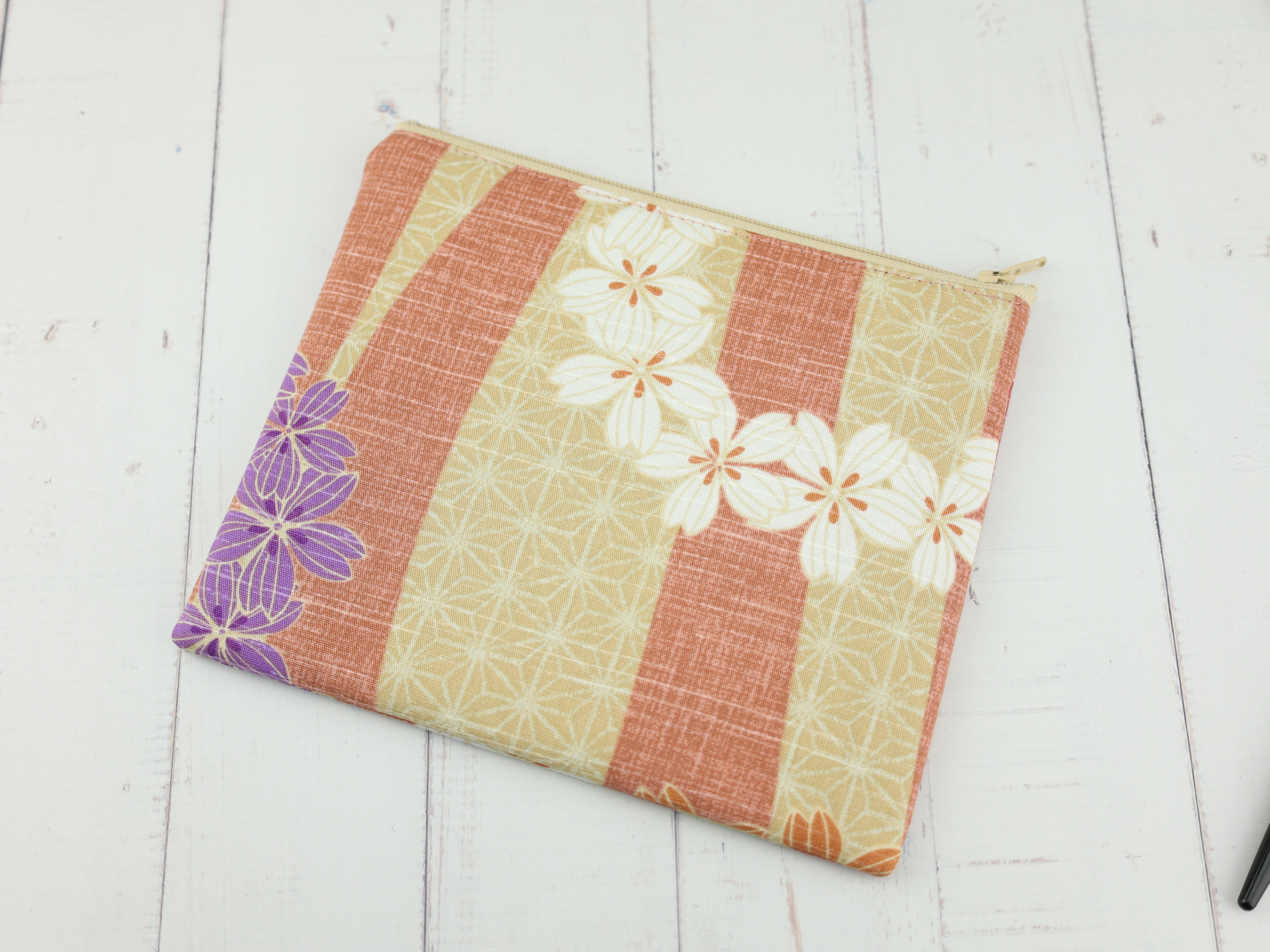 Cosmos Flower Zipper Pouch – Japanese Beige Bag with Asanoha Pattern and Purple Fall Florals